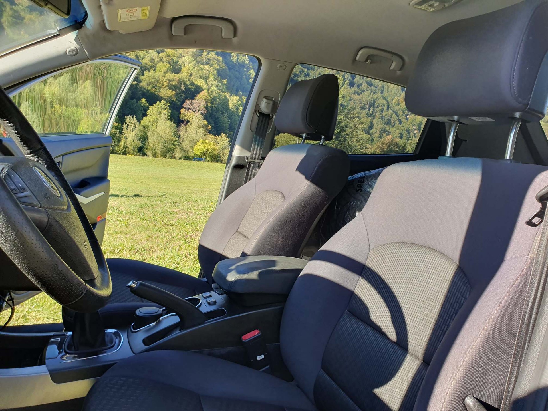 KGM-SsangYong Korando 2.0 e-XDi Quartz 4WD-image-9