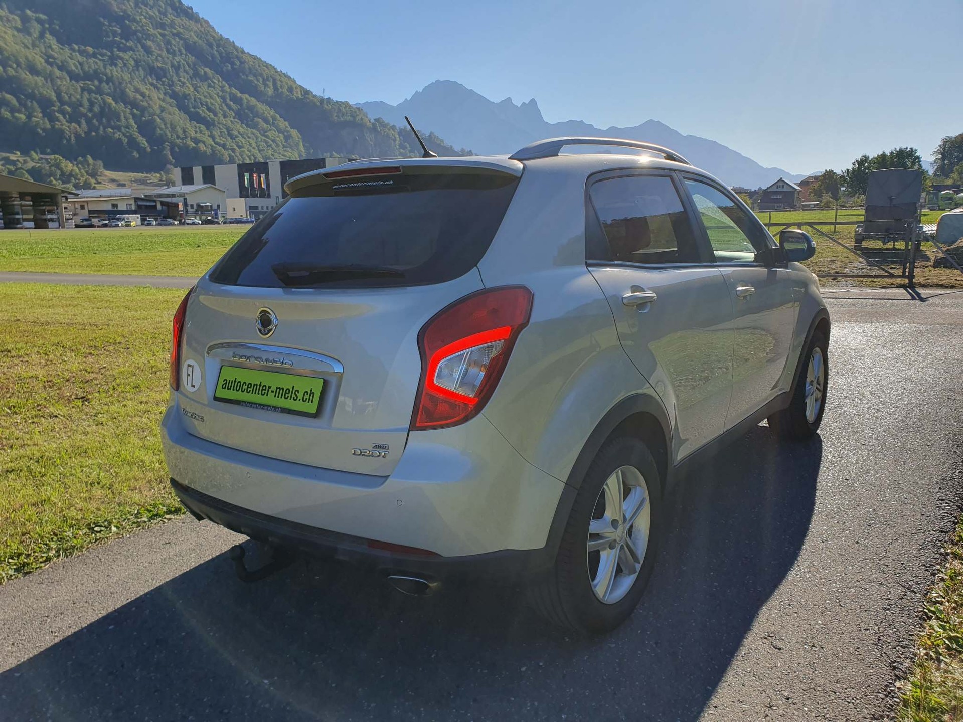 KGM-SsangYong Korando 2.0 e-XDi Quartz 4WD-image-6