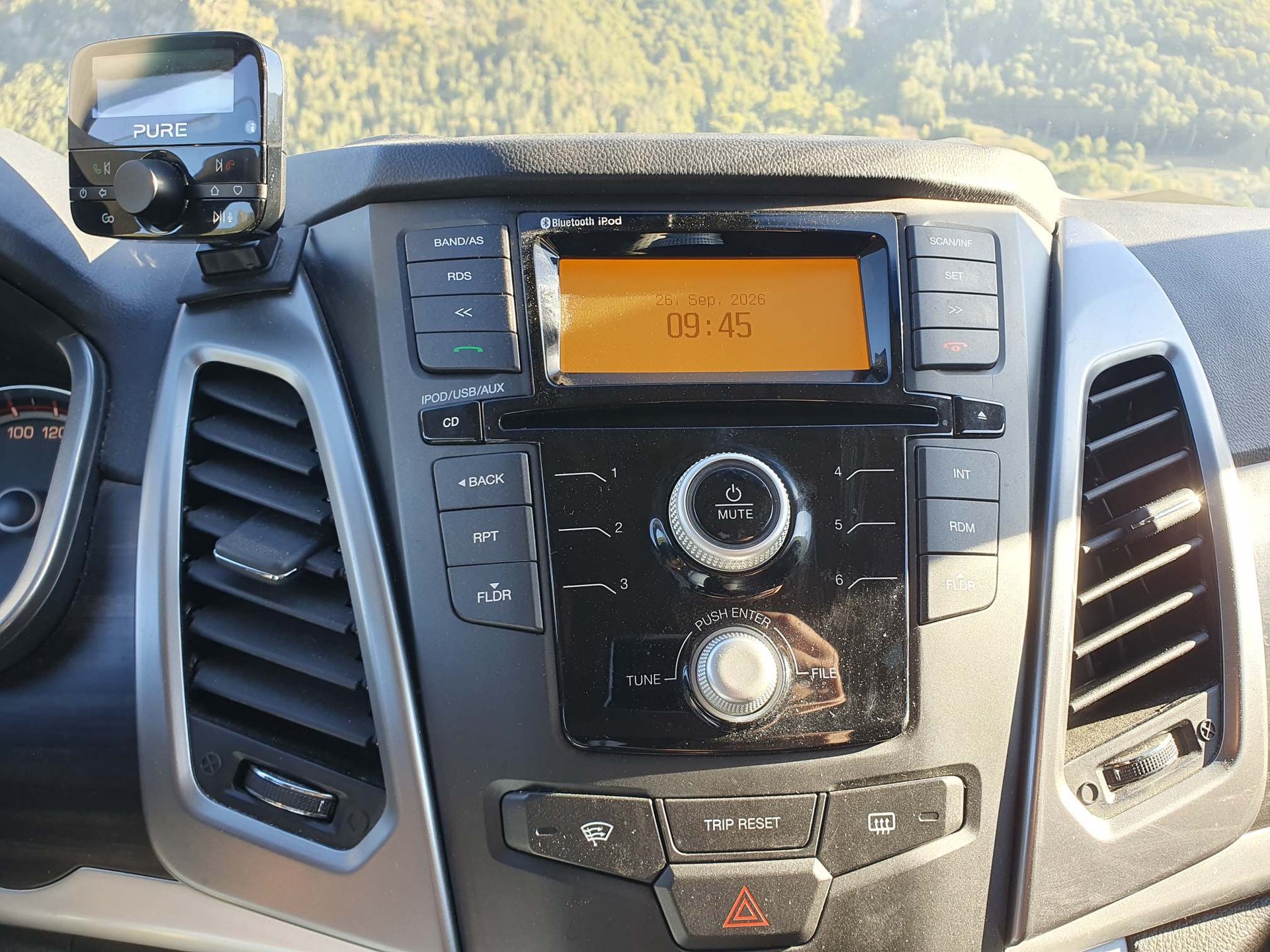 KGM-SsangYong Korando 2.0 e-XDi Quartz 4WD-image-13