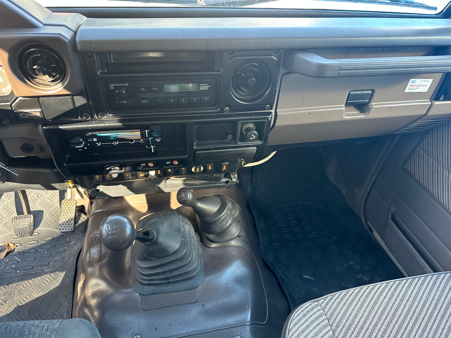 TOYOTA RJ 70 LV-MNEW Hard-Top-image-6