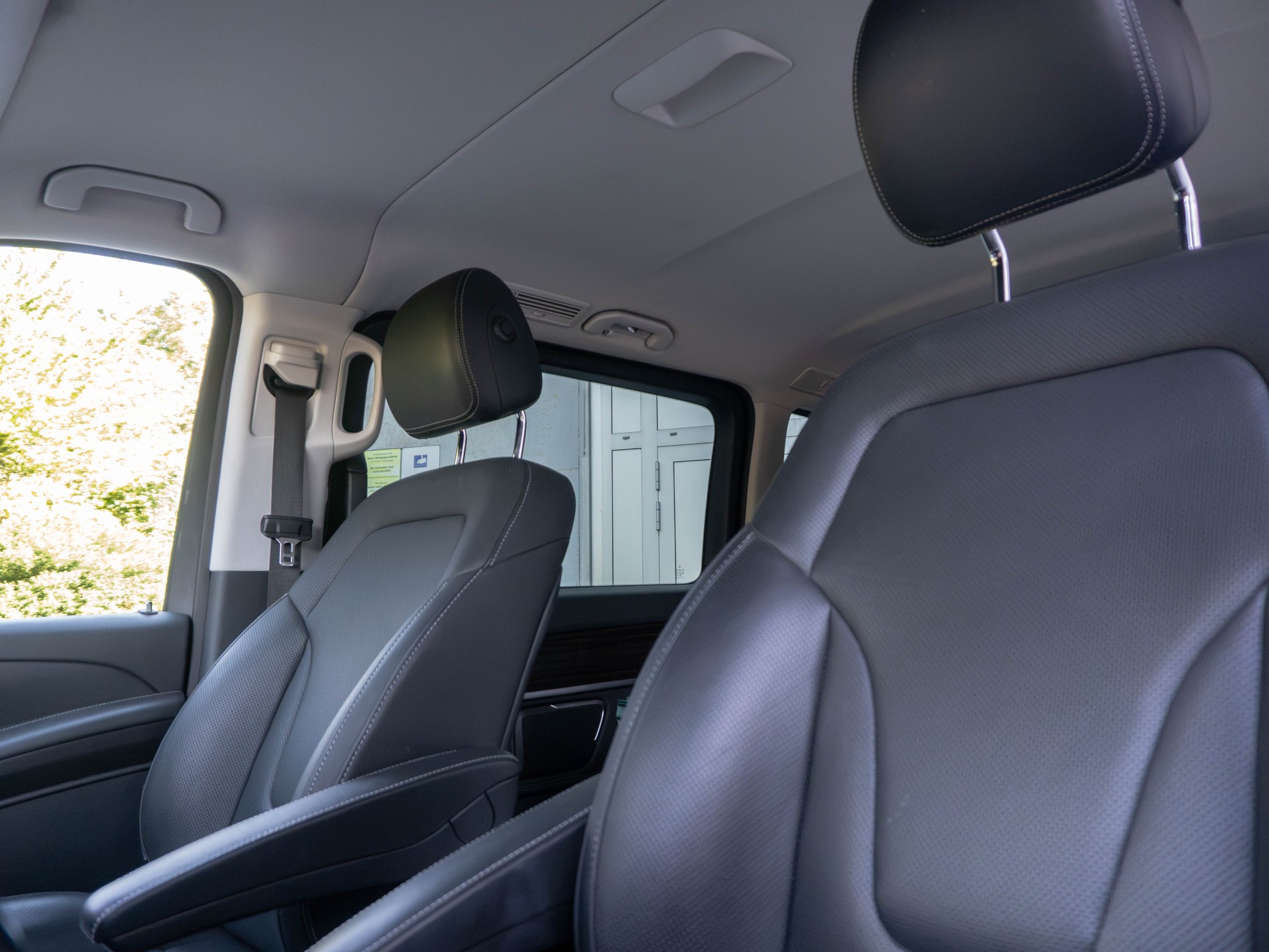 MERCEDES-BENZ V 250 d Avantgarde lang 4Matic 7G-Tronic-image-10