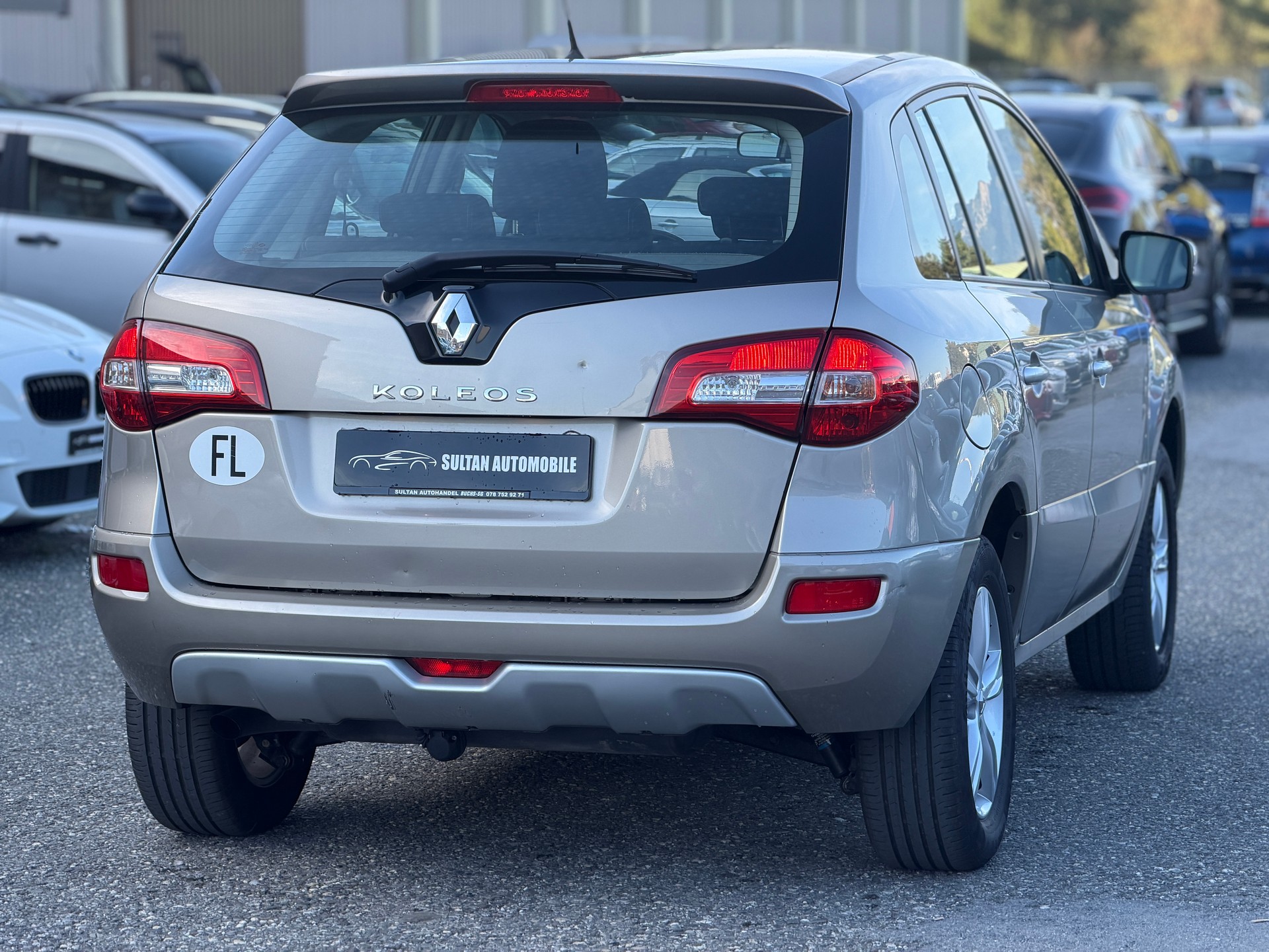 RENAULT Koleos 2.5 Dynamique 4x4-image-4