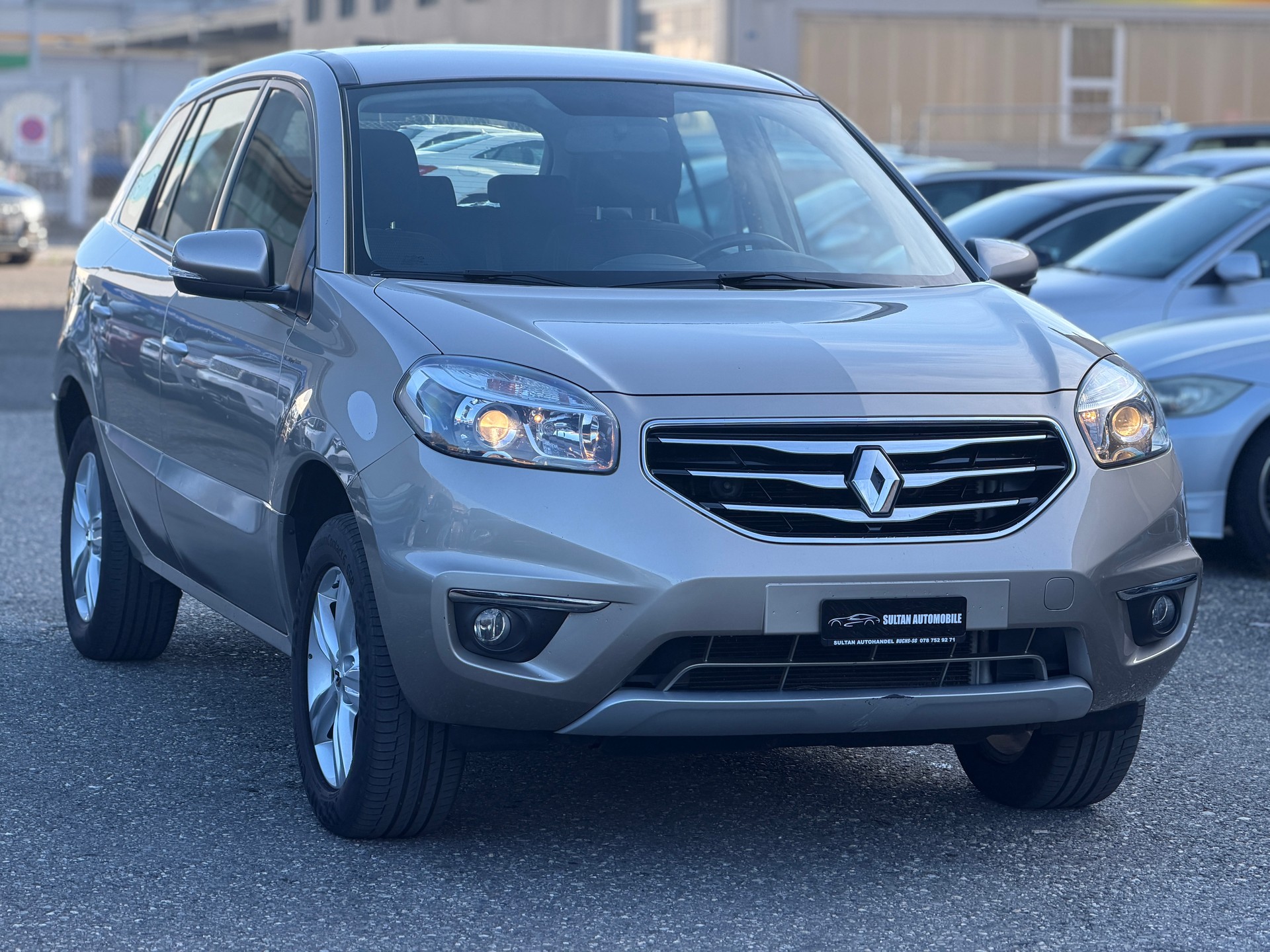 RENAULT Koleos 2.5 Dynamique 4x4-image-3
