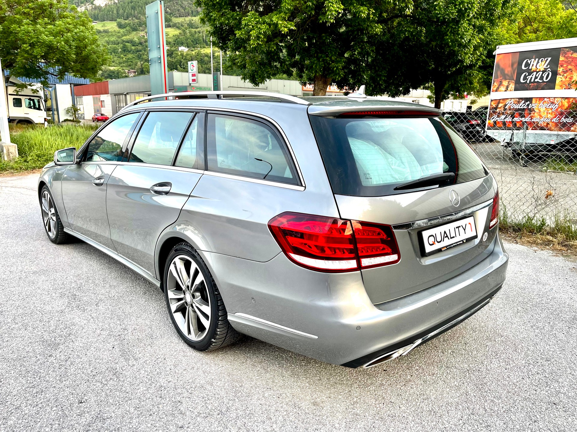 MERCEDES-BENZ E 350 BlueTEC Elégance 4Matic 7G-Tronic-image-23