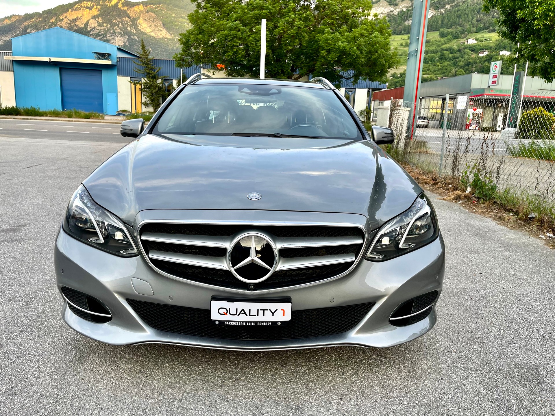 MERCEDES-BENZ E 350 BlueTEC Elégance 4Matic 7G-Tronic-image-17