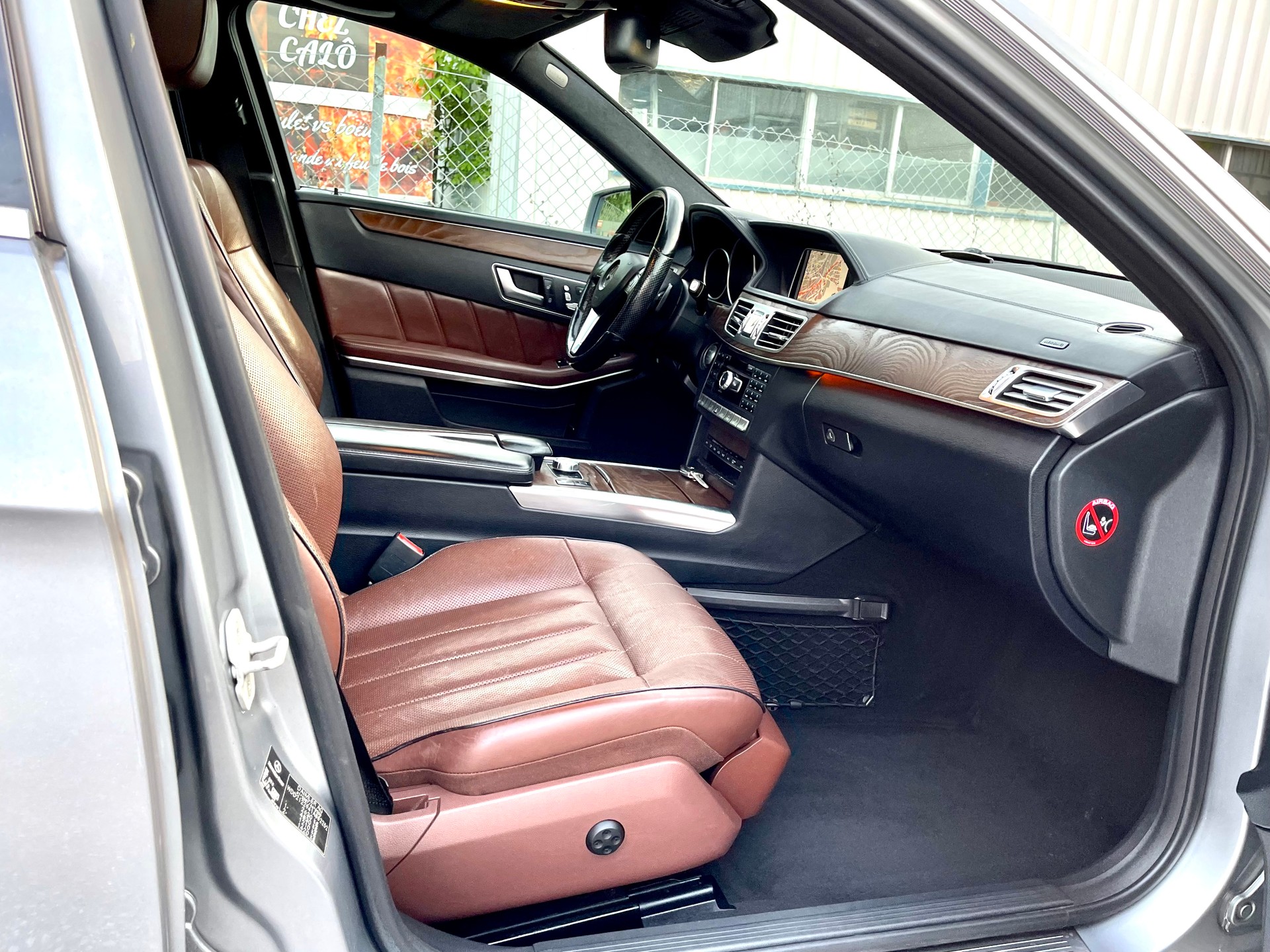 MERCEDES-BENZ E 350 BlueTEC Elégance 4Matic 7G-Tronic-image-15