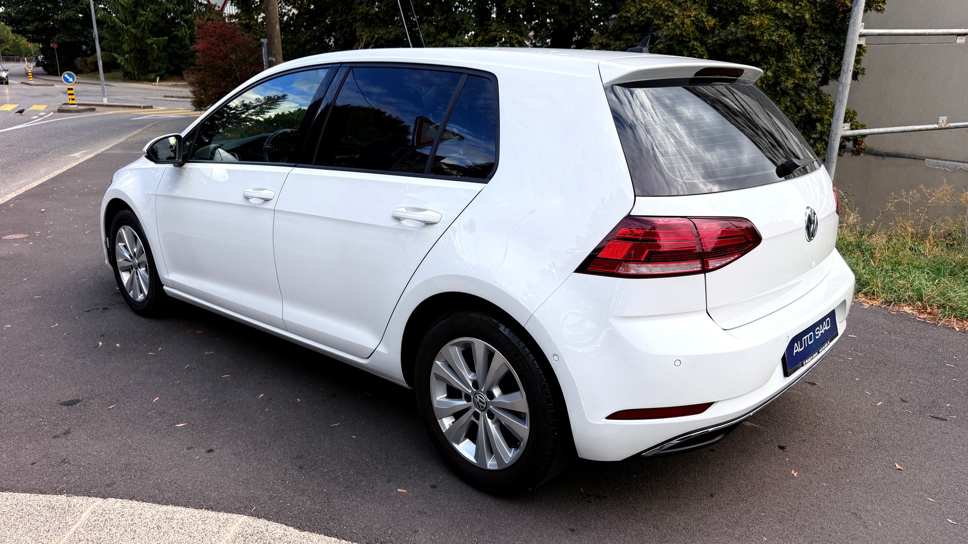 VW Golf 1.4 TSI Comfortline Swiss Line Limited-image-5