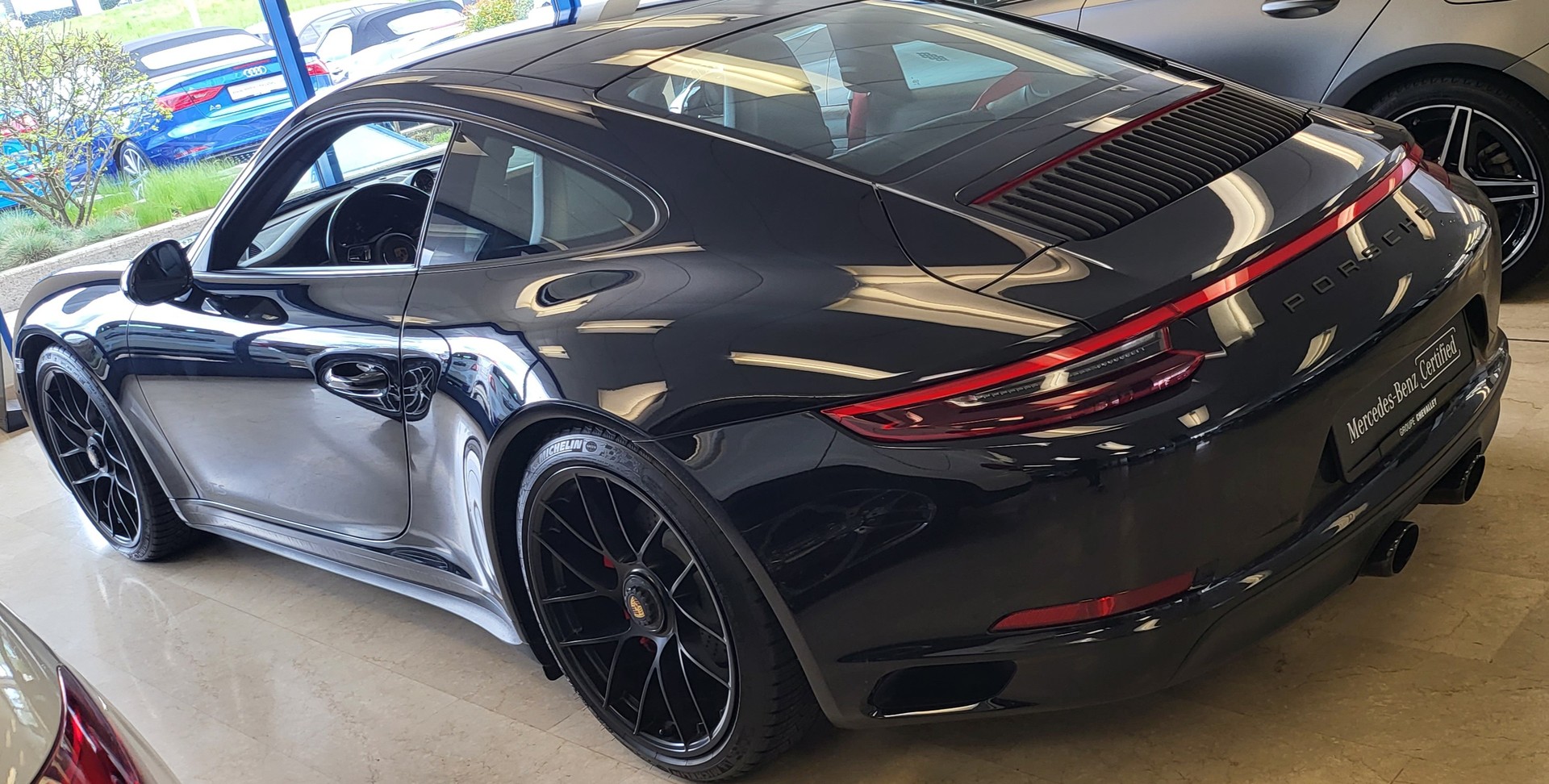 PORSCHE 3.0 Carrera 4 GTS PDK-image-2