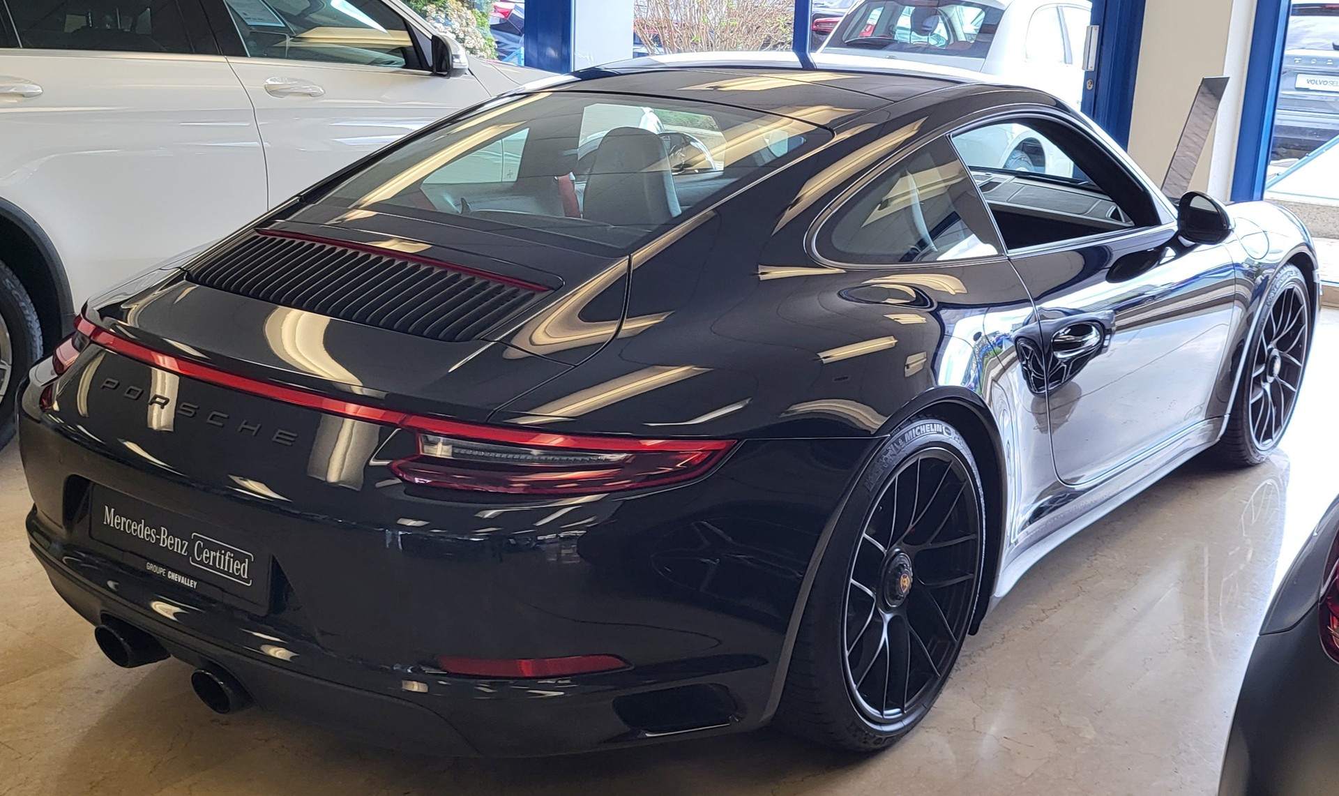 PORSCHE 3.0 Carrera 4 GTS PDK-image-3