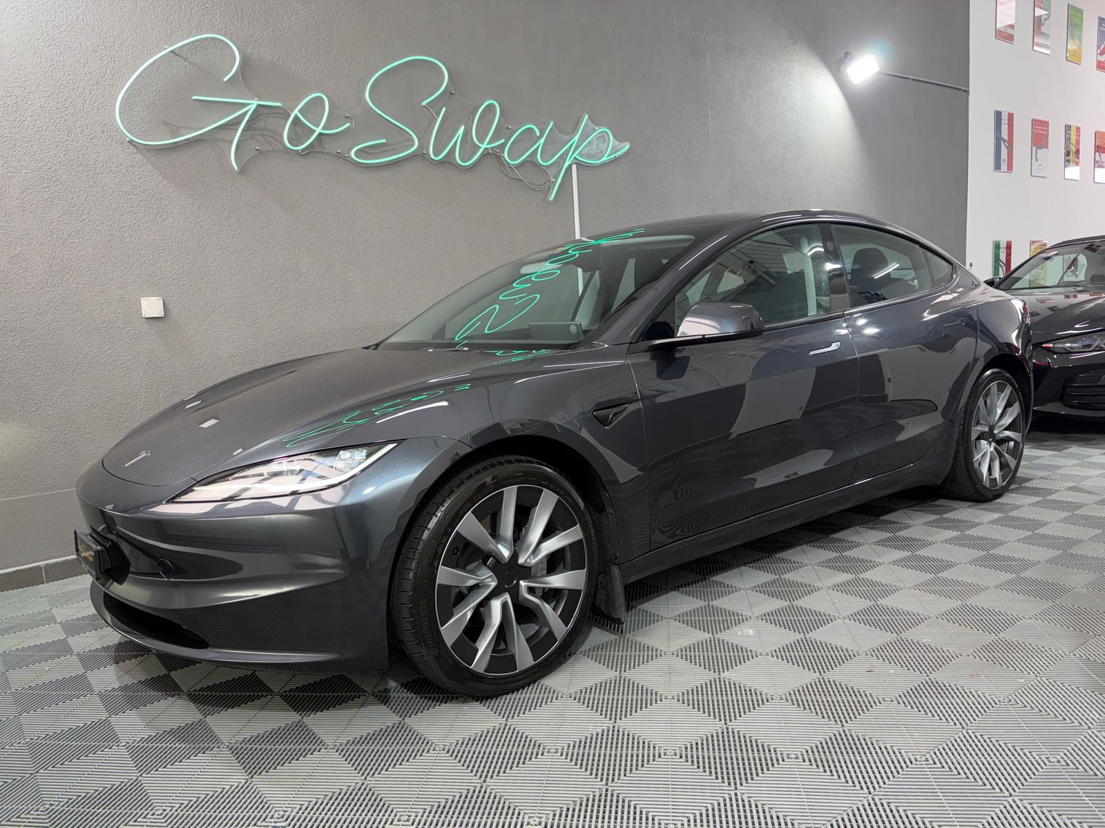 TESLA Model 3 Highland RWD-image-0