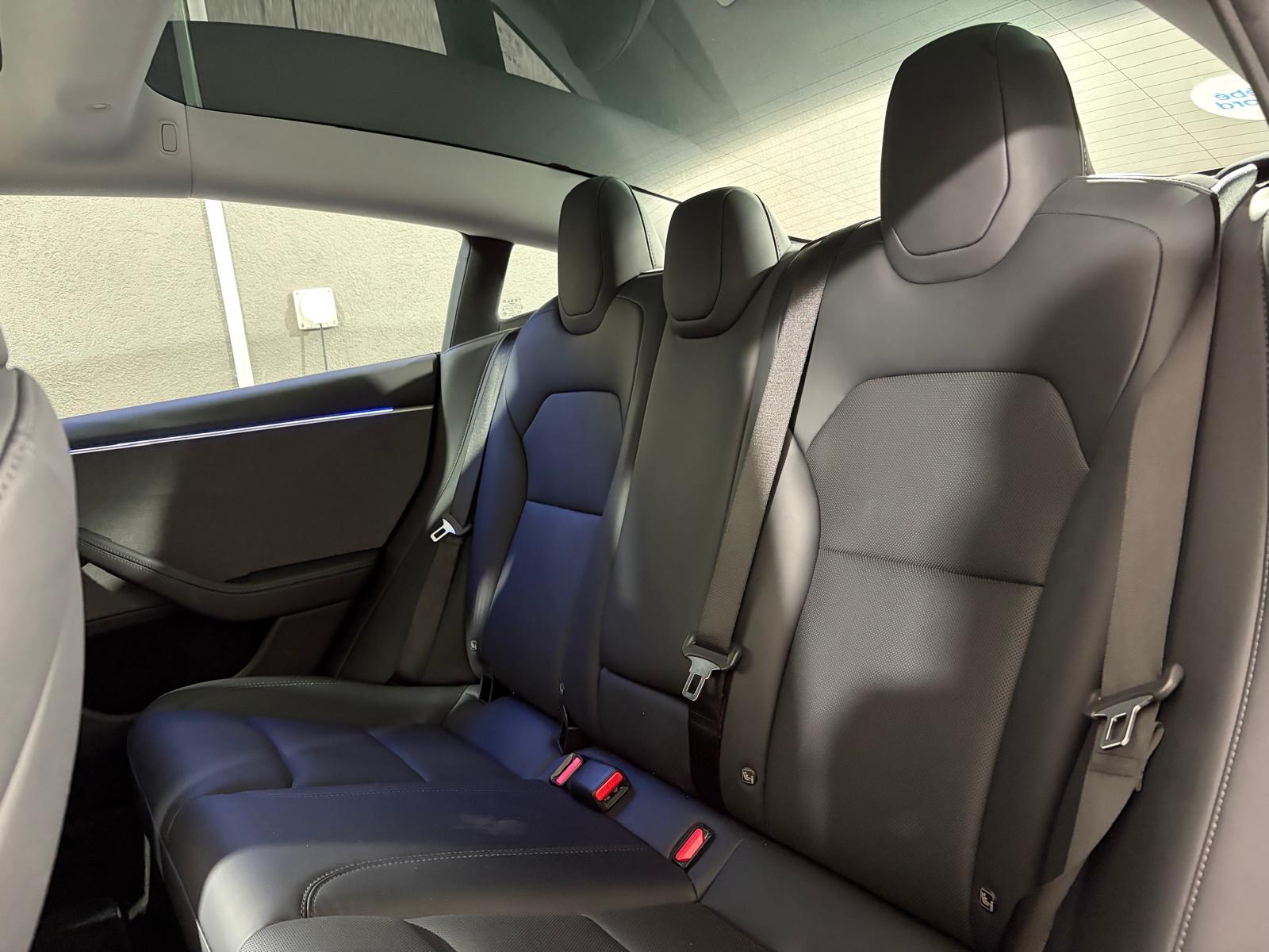 TESLA Model 3 Highland RWD-image-9