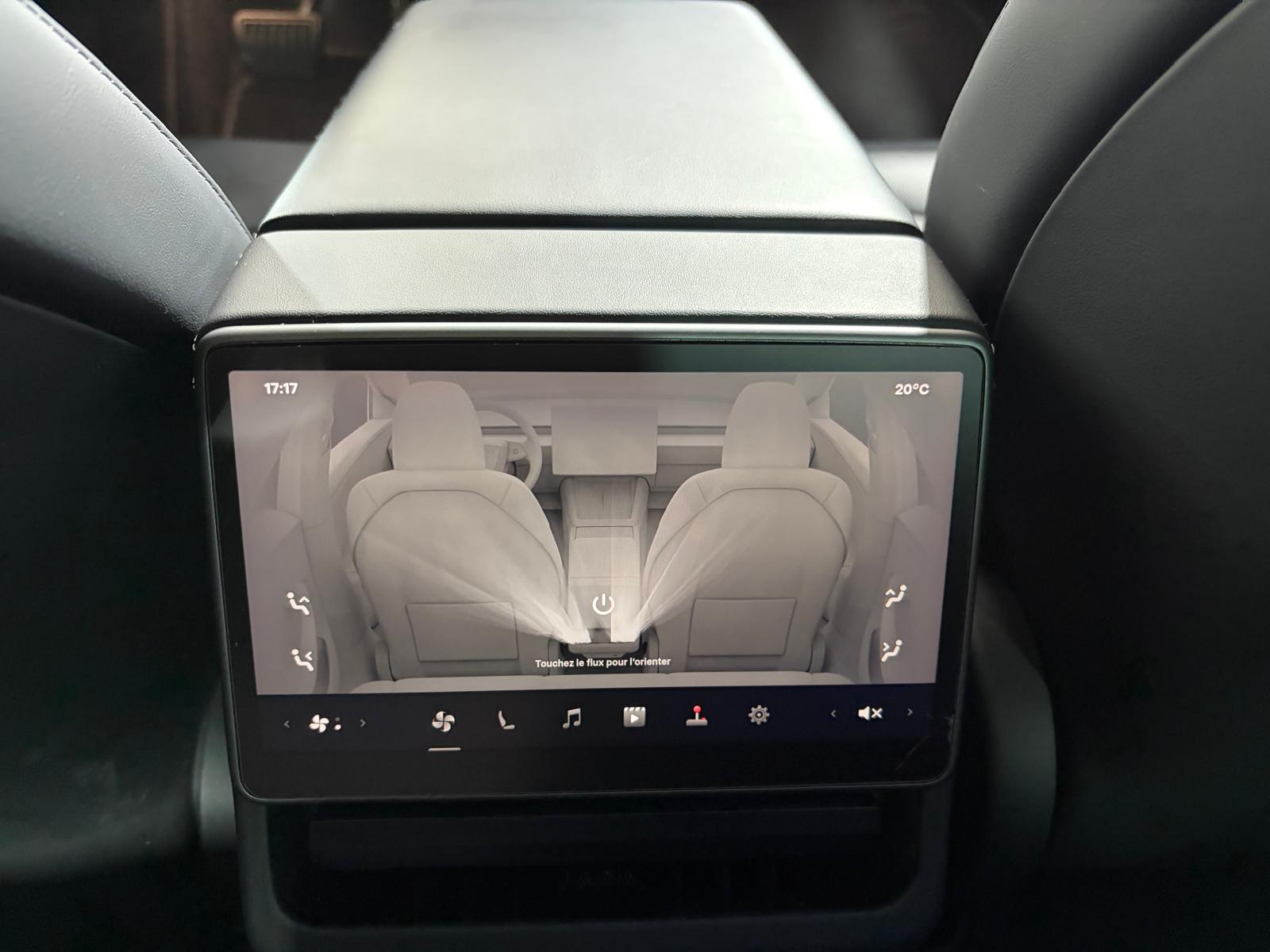 TESLA Model 3 Highland RWD-image-12