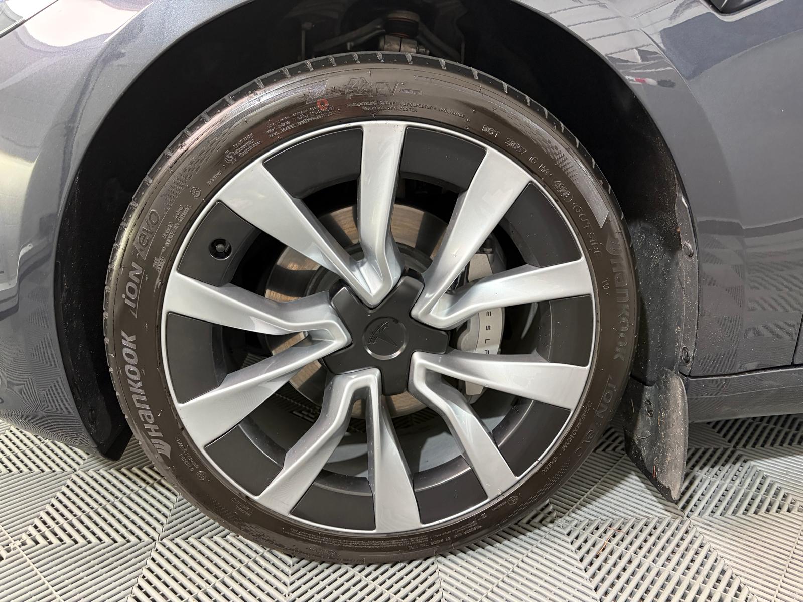 TESLA Model 3 Highland RWD-image-27