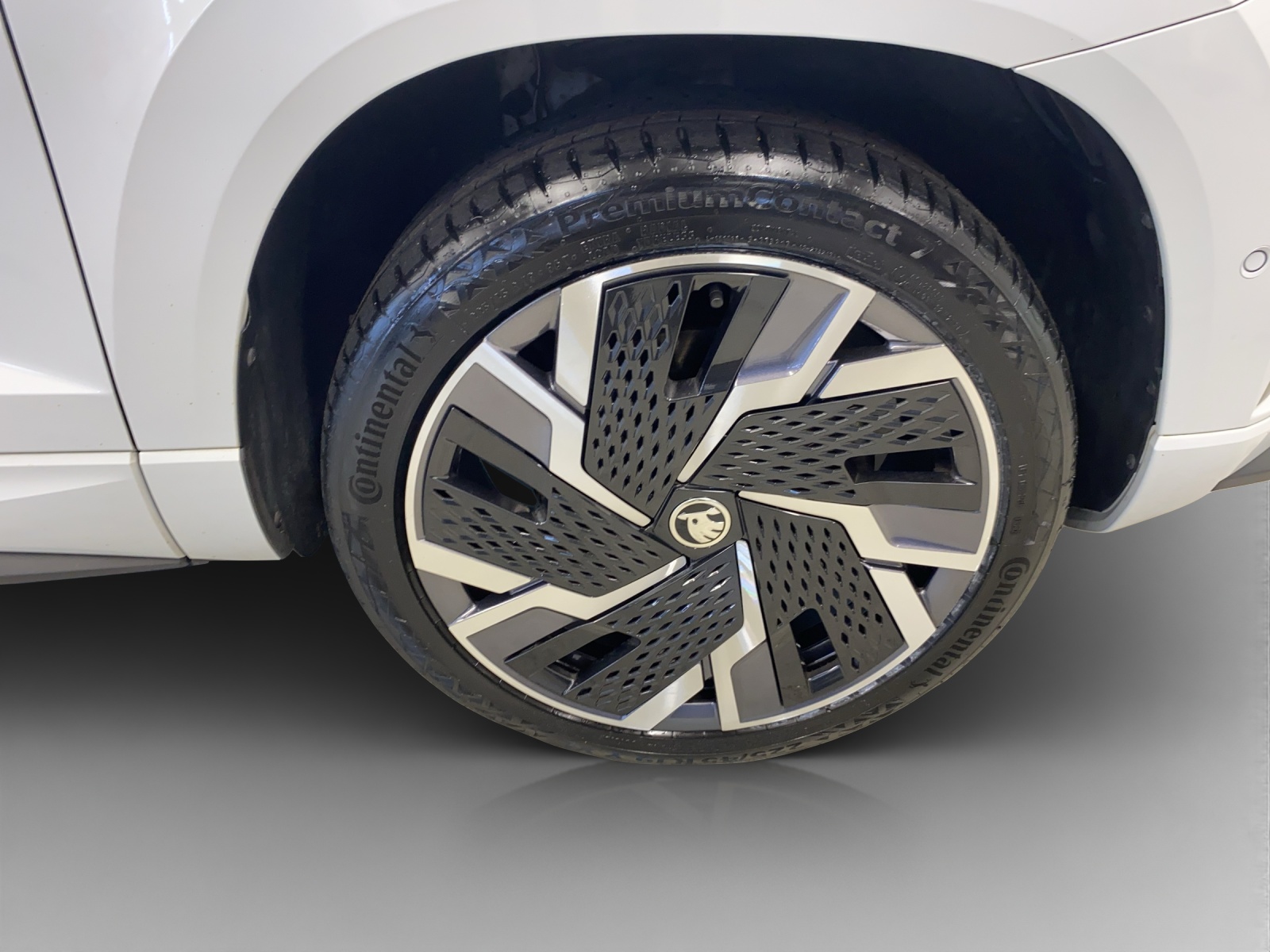 SKODA Karoq 2.0 TSI SportLine 4x4 DSG-image-15