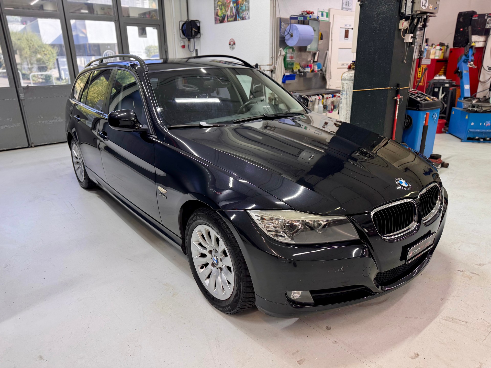 BMW 320d xDrive Touring more4you Steptronic-image-2