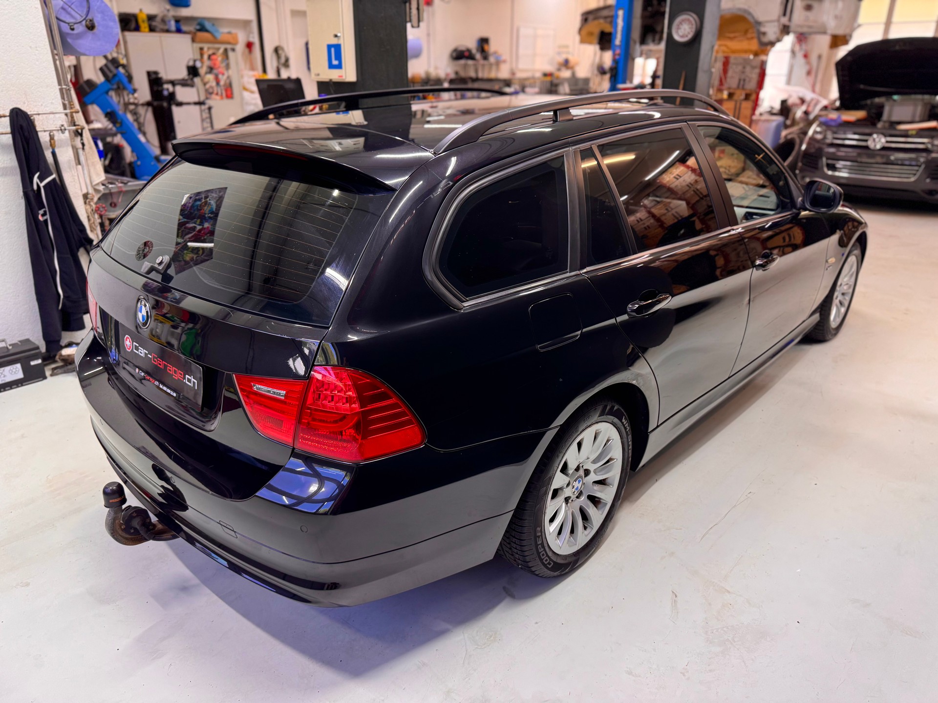 BMW 320d xDrive Touring more4you Steptronic-image-3