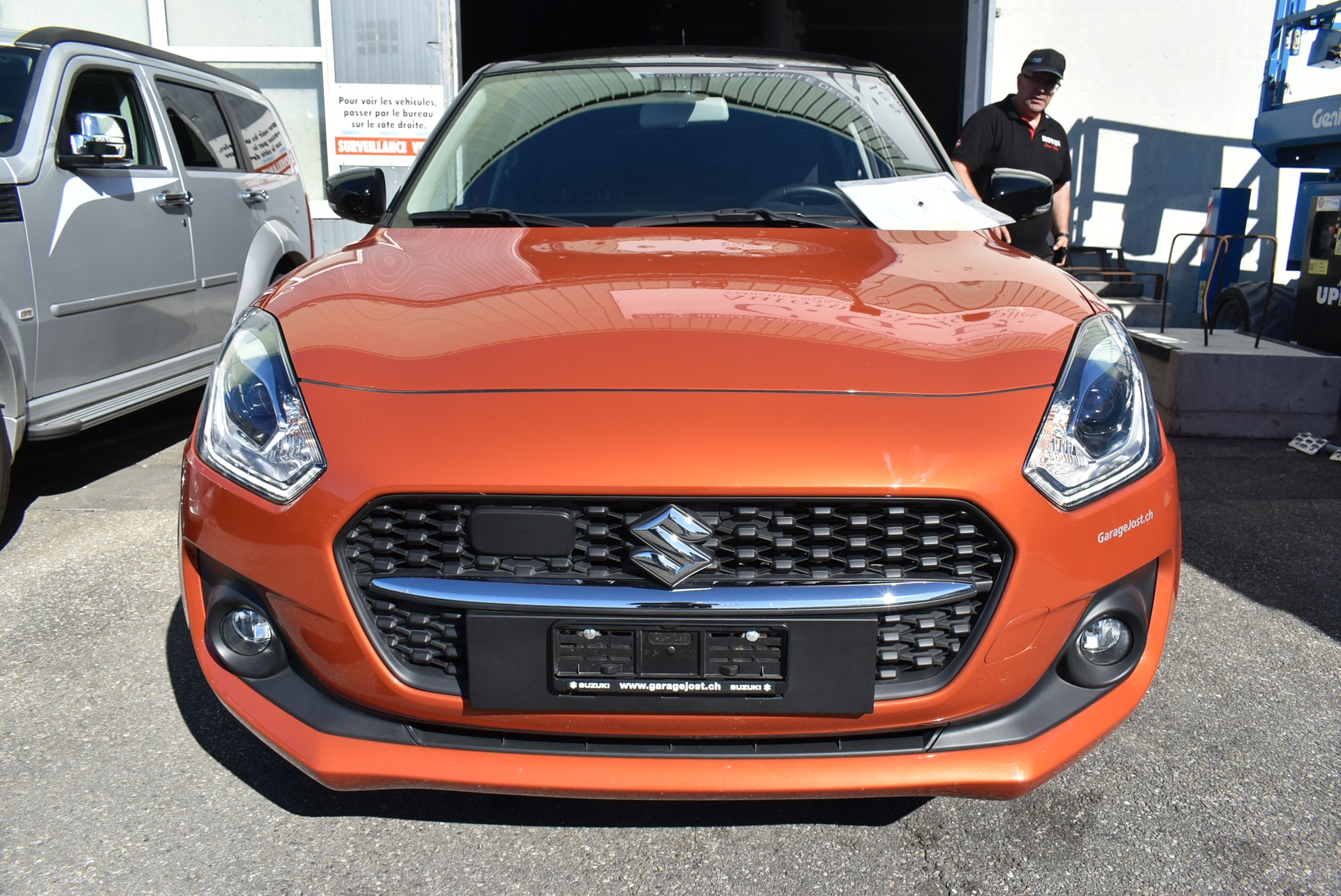SUZUKI Swift 1.2 Compact Top Hybrid CVT-image-2