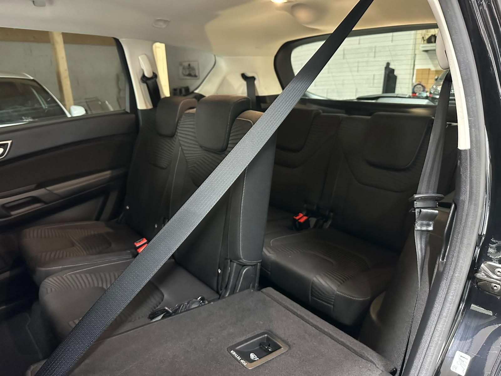 FORD S-Max 1.5 SCTi Business-image-10