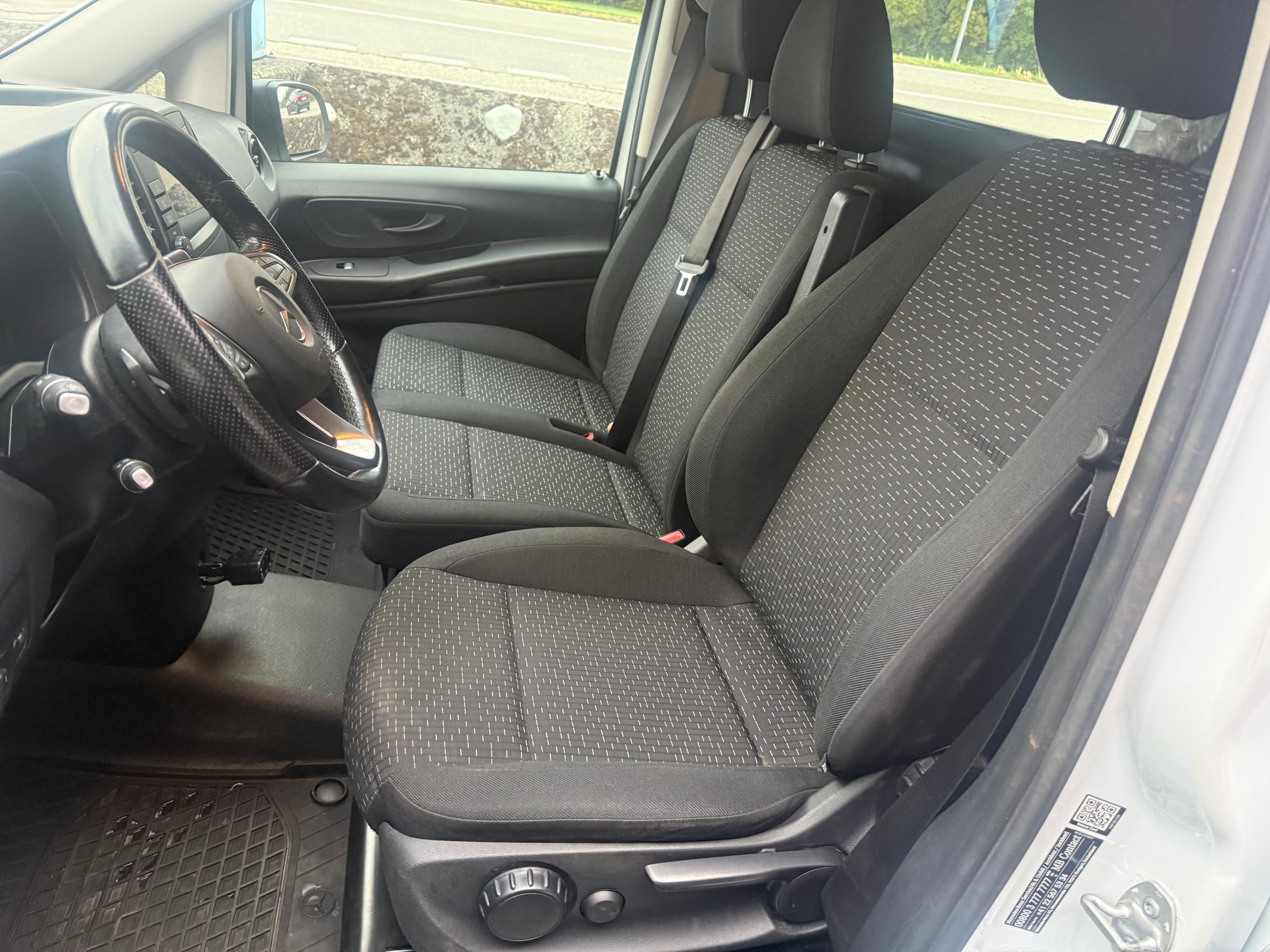 MERCEDES-BENZ Vito 114 CDI Extralang 9G-Tronic 4M 4X4 Base Fahrzeugeinrichtung-image-8