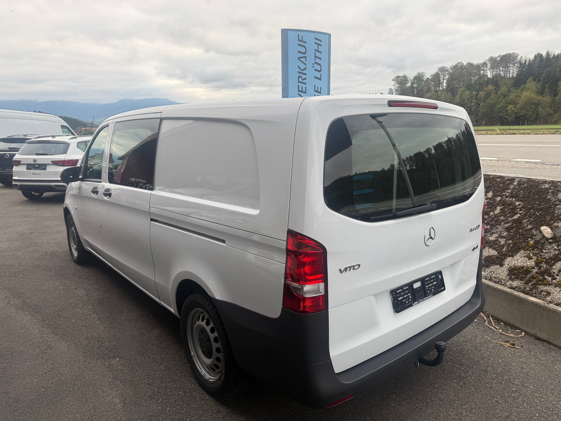 MERCEDES-BENZ Vito 114 CDI Extralang 9G-Tronic 4M 4X4 Base Fahrzeugeinrichtung-image-2