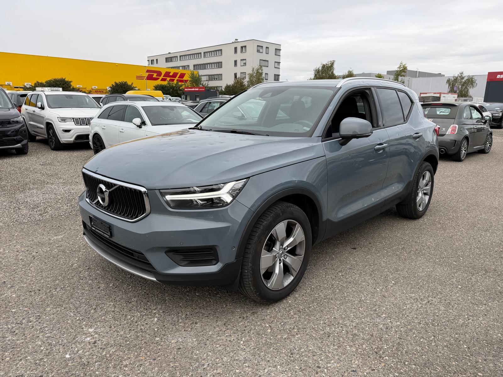 VOLVO XC40 1.5 T3 Momentum-image-2