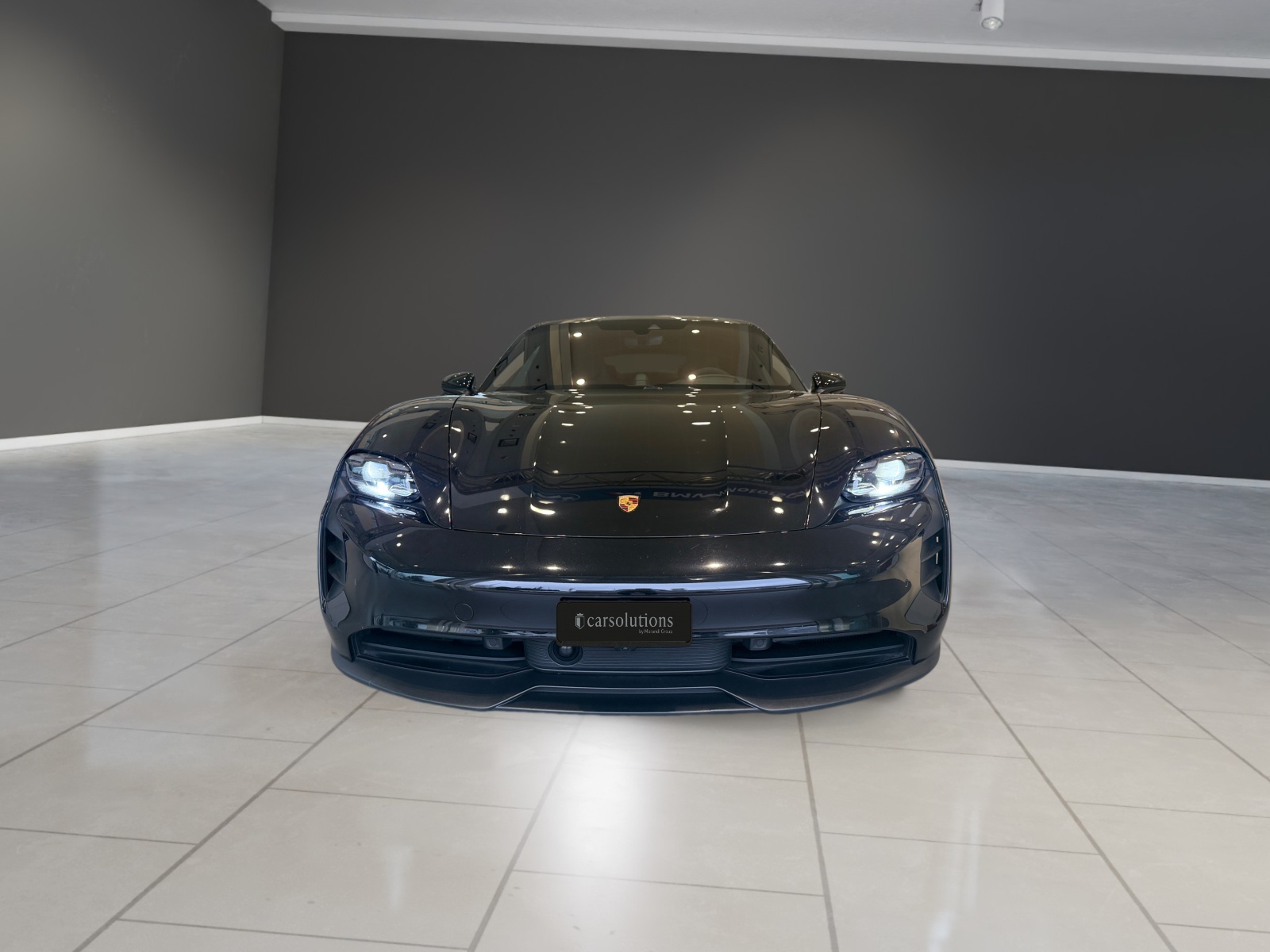 PORSCHE Taycan 4S-image-7