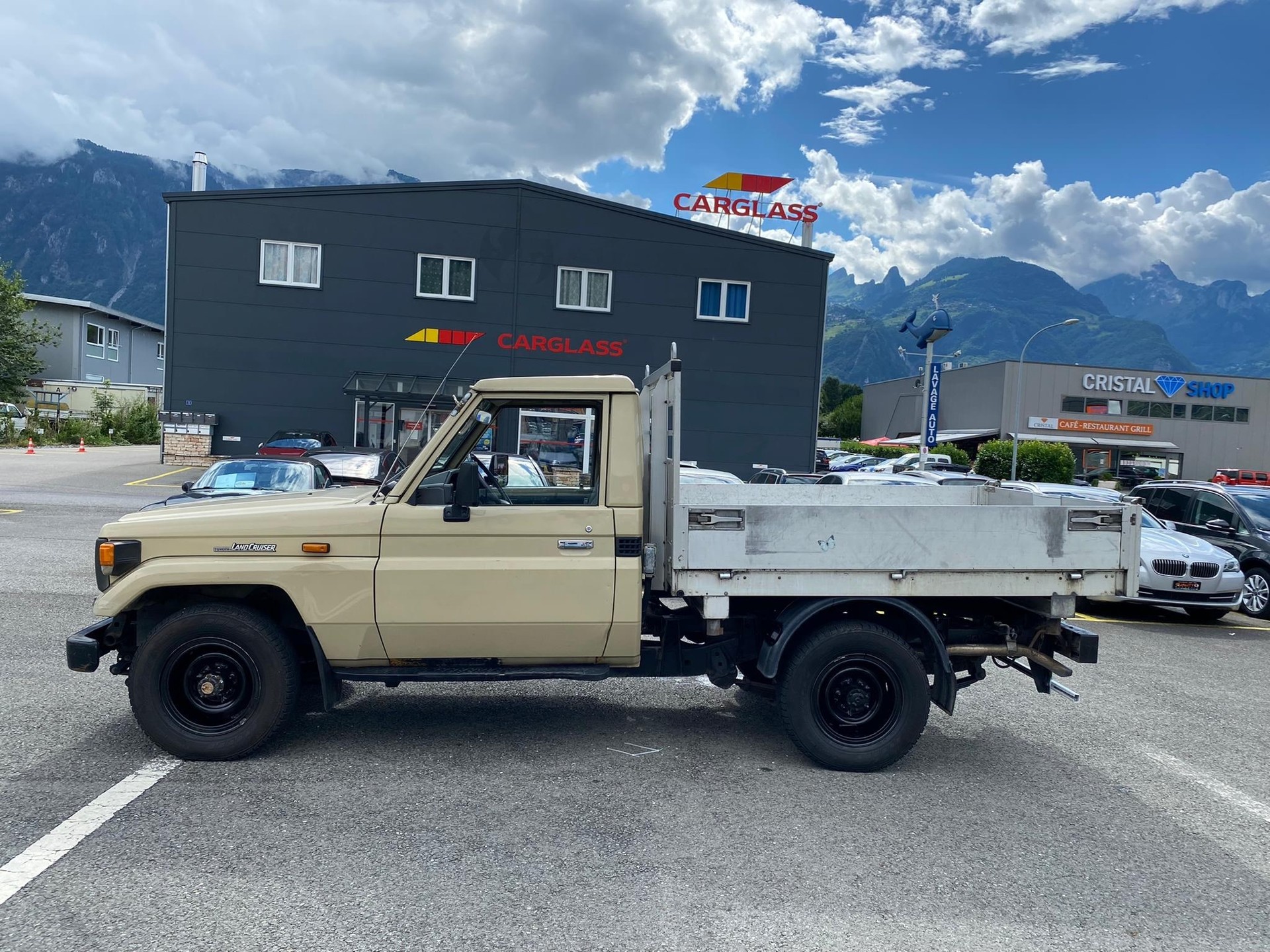 TOYOTA HZJ75 4.2D-image-12