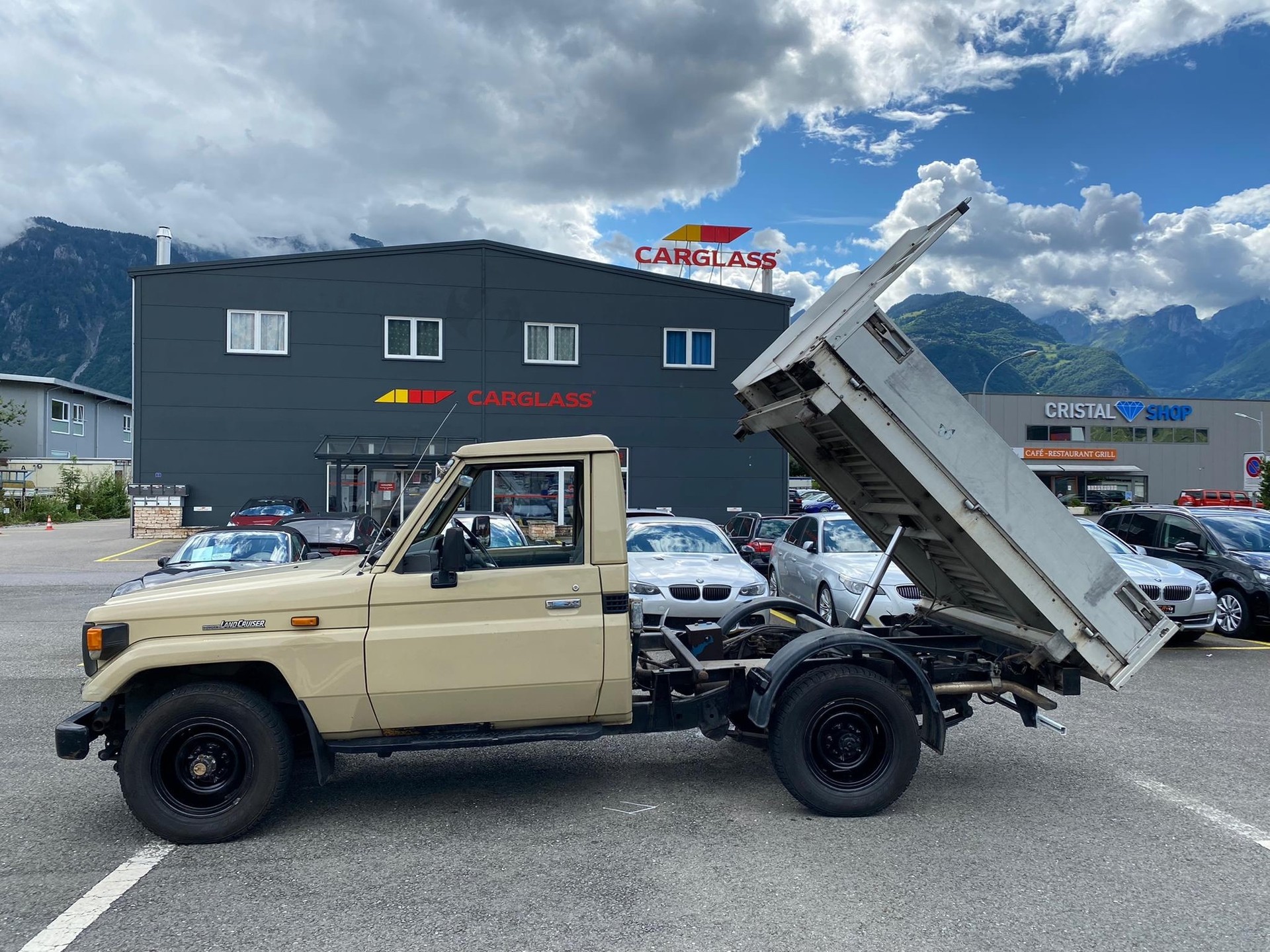 TOYOTA HZJ75 4.2D-image-2