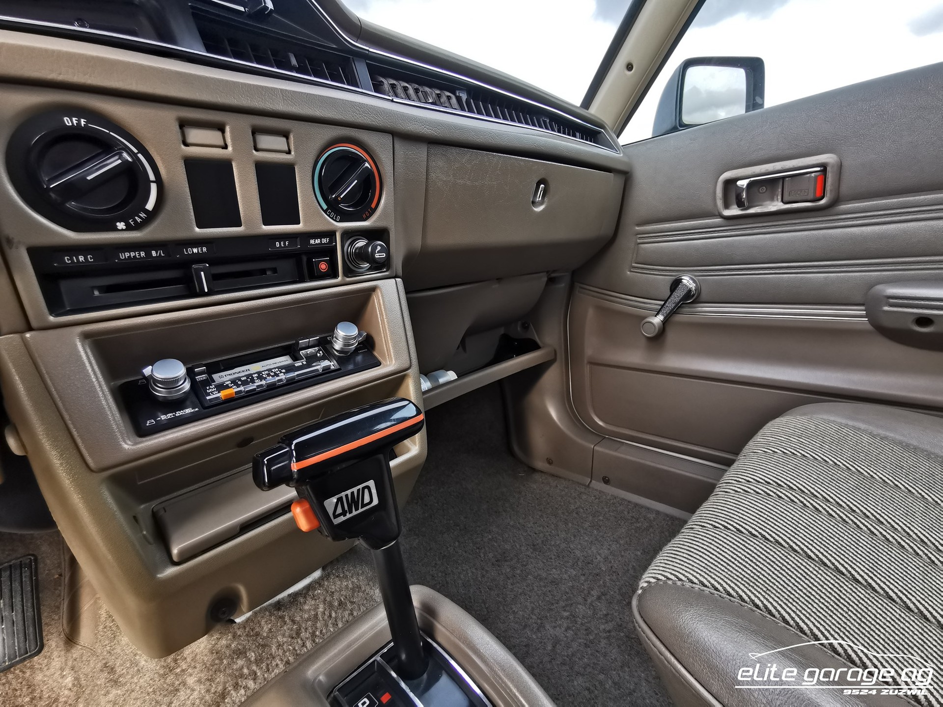 SUBARU 1.8 4WD Turismo GLF Automatic-image-13