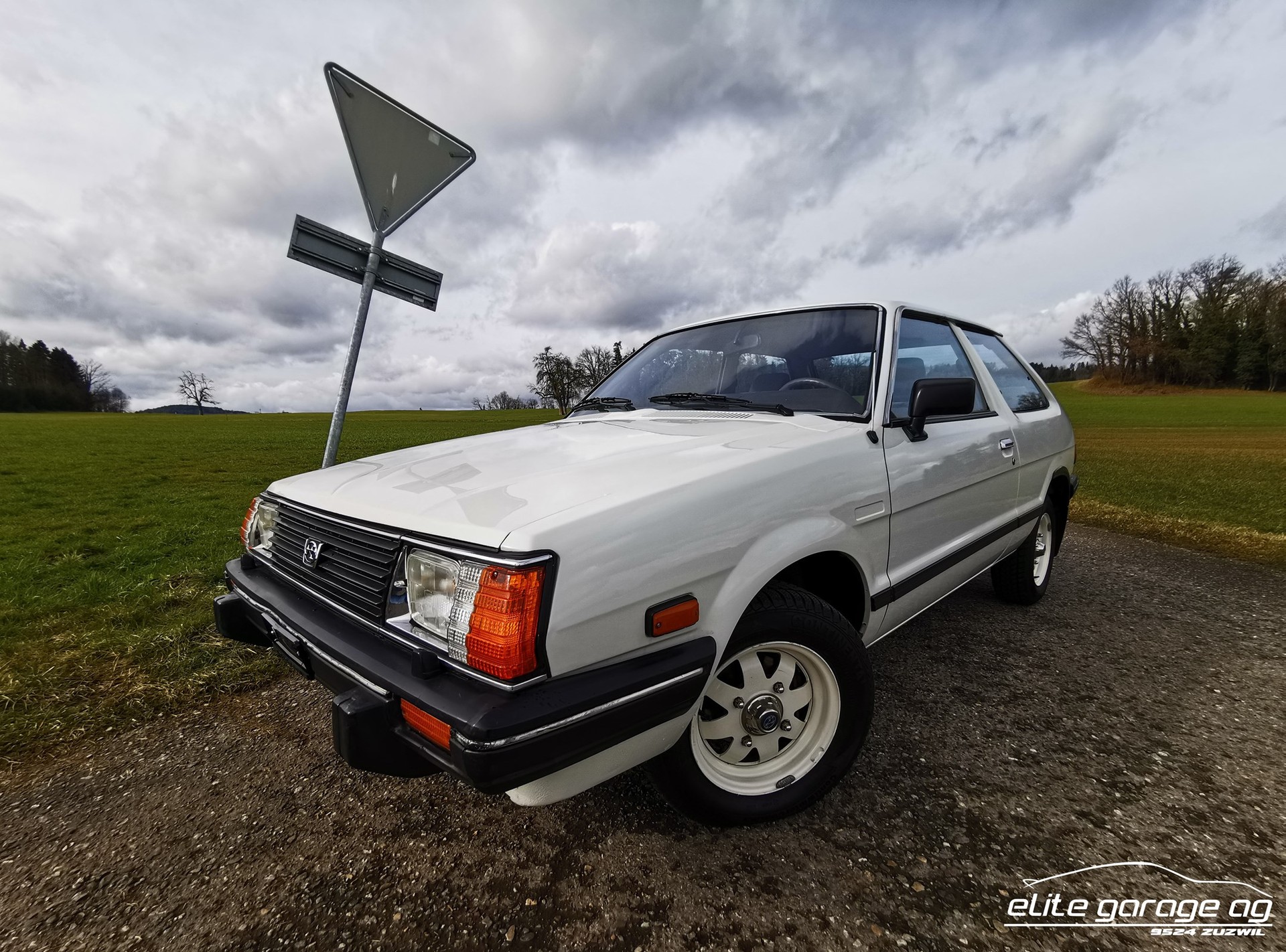 SUBARU 1.8 4WD Turismo GLF Automatic-image-3