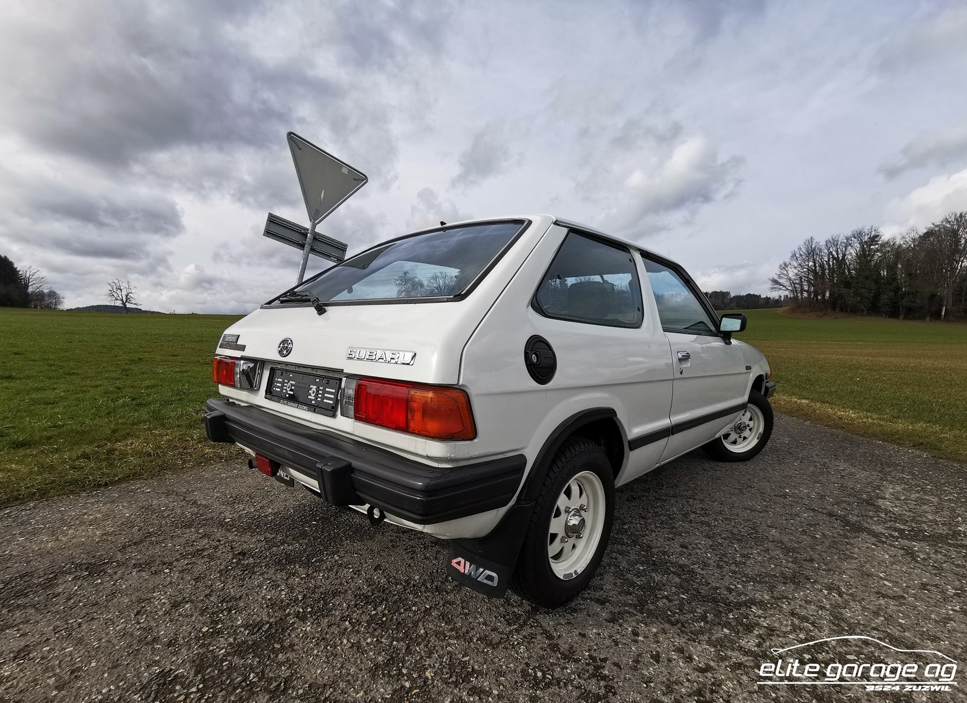 SUBARU 1.8 4WD Turismo GLF Automatic-image-5