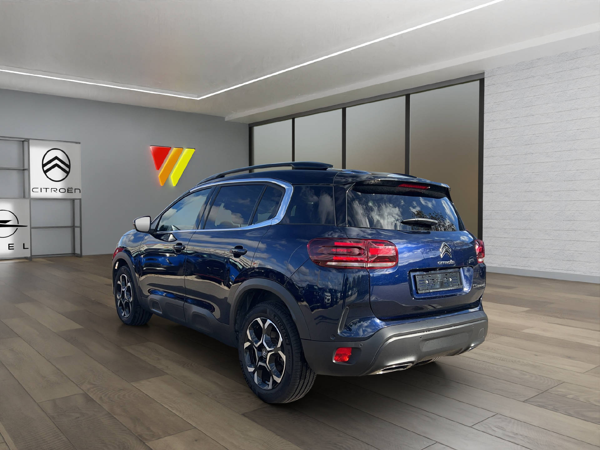 CITROEN C5 Aircross 1.5 BlueHDi Shine-image-4