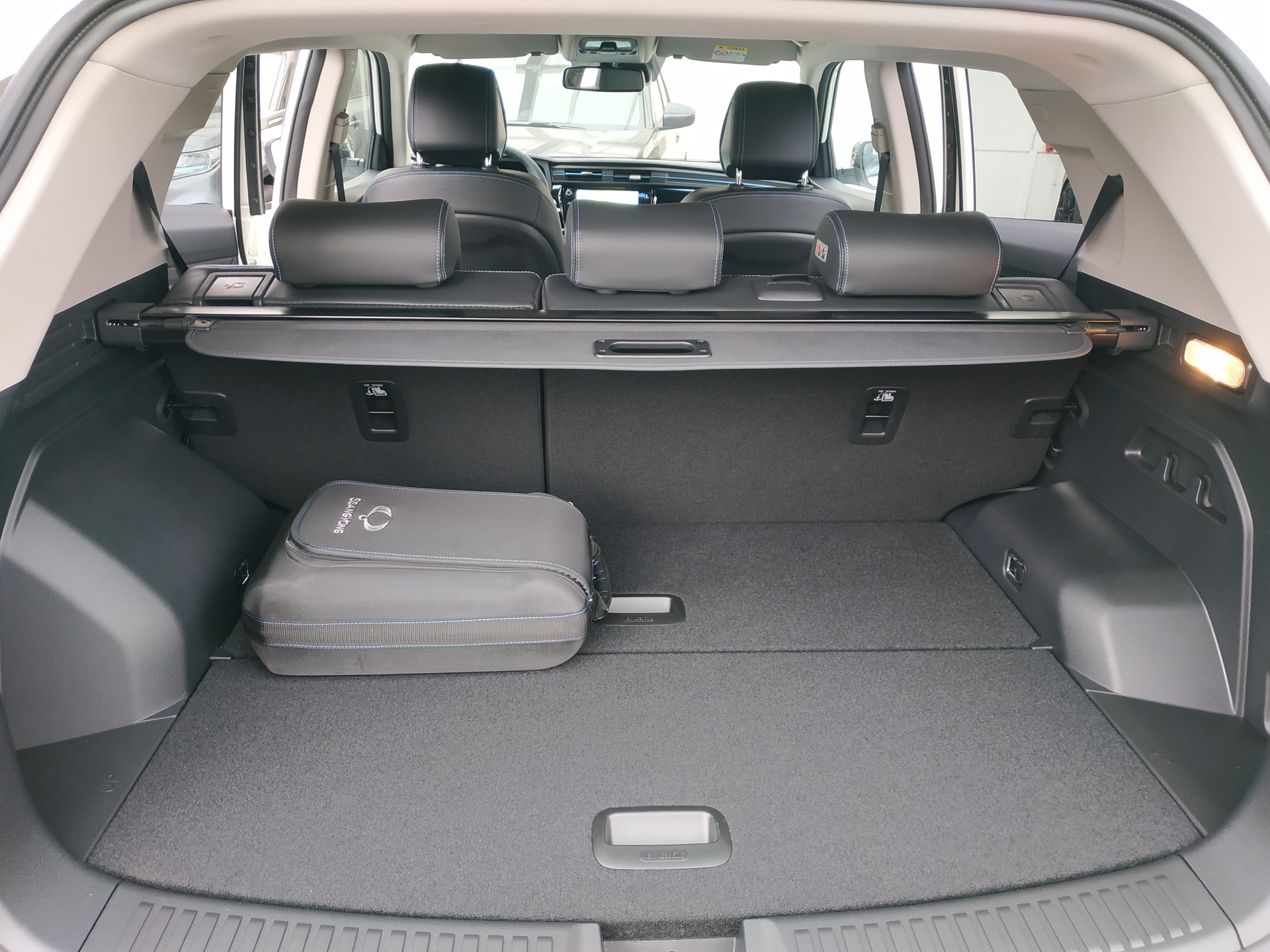 KGM-SsangYong Korando eMotion Titanium-image-19