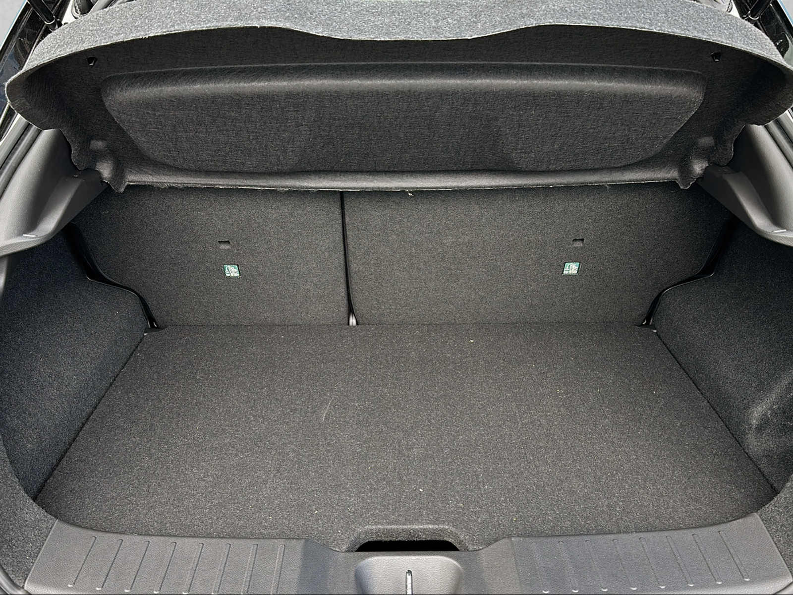 NISSAN Juke 1.6 Hybrid Tekna Automat-image-7