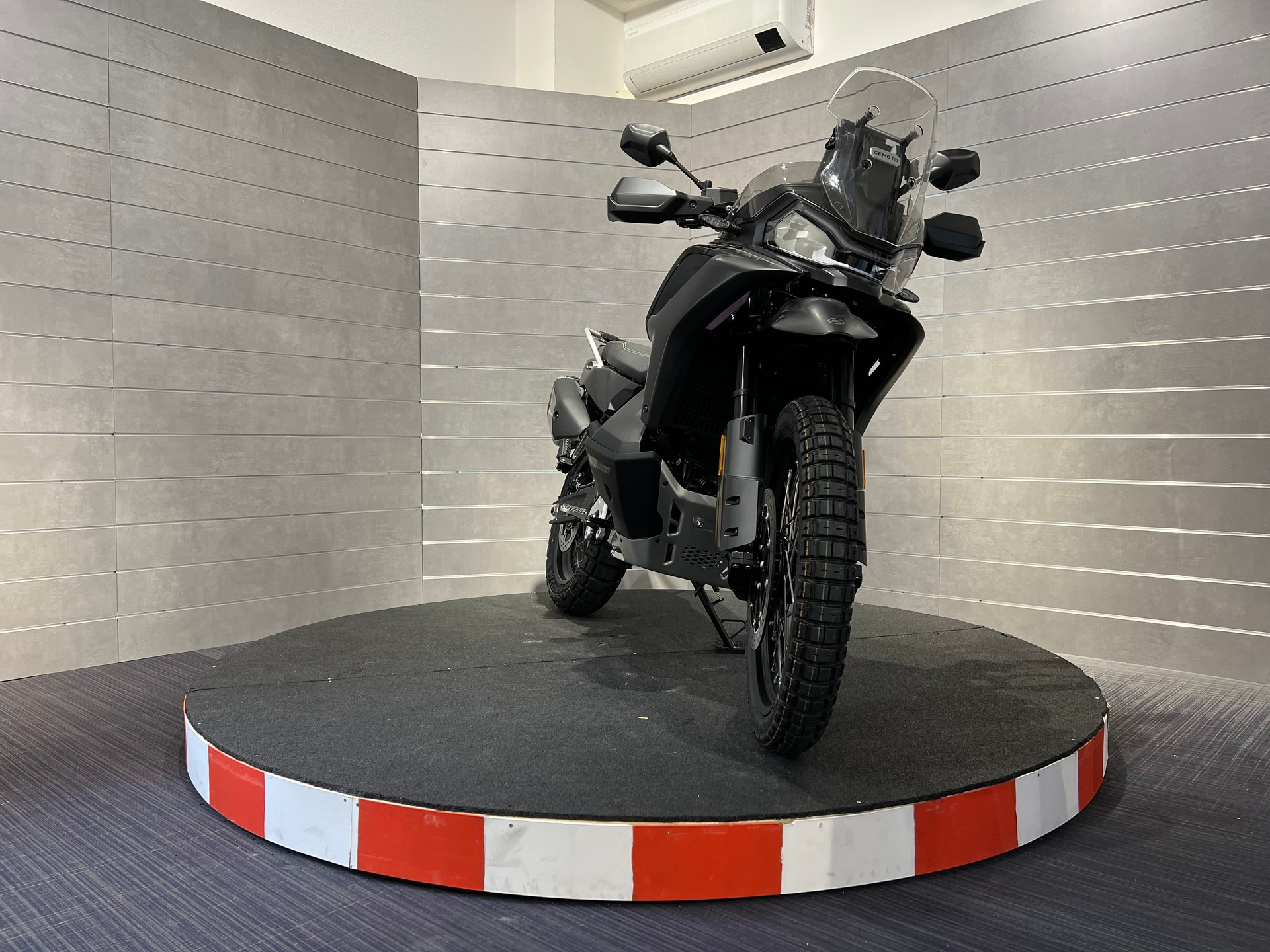 CF MOTO 800MT-X-image-7