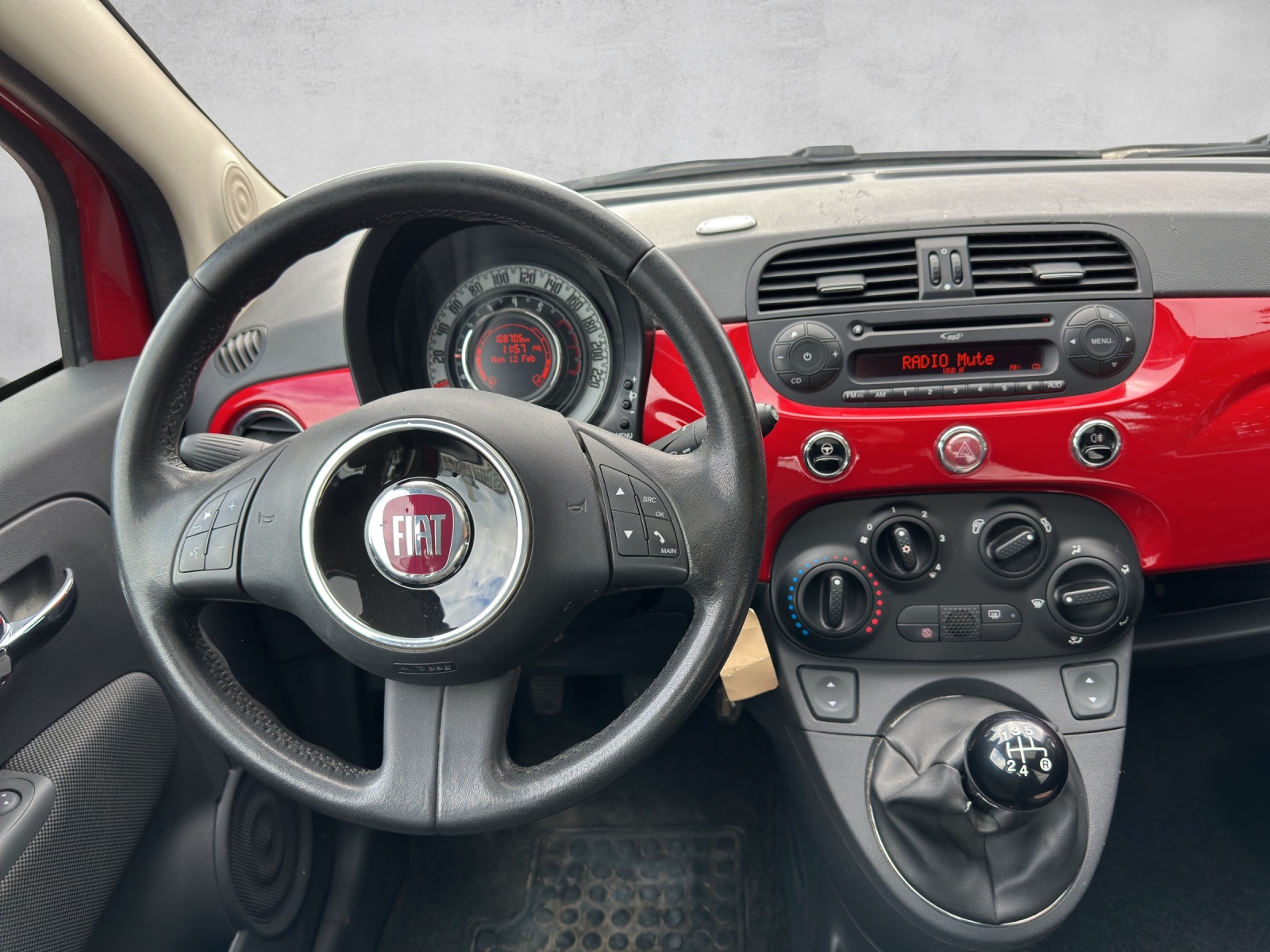 FIAT 500 1.2 Lounge-image-12