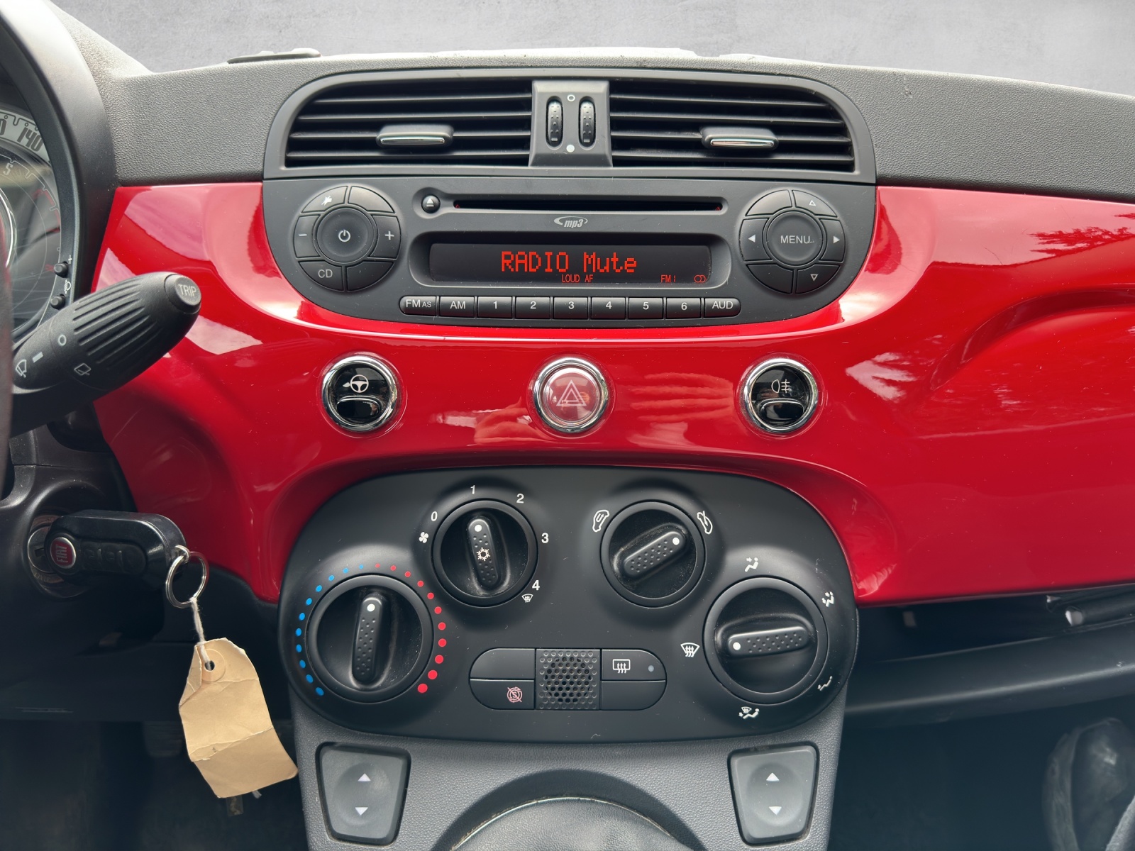 FIAT 500 1.2 Lounge-image-14