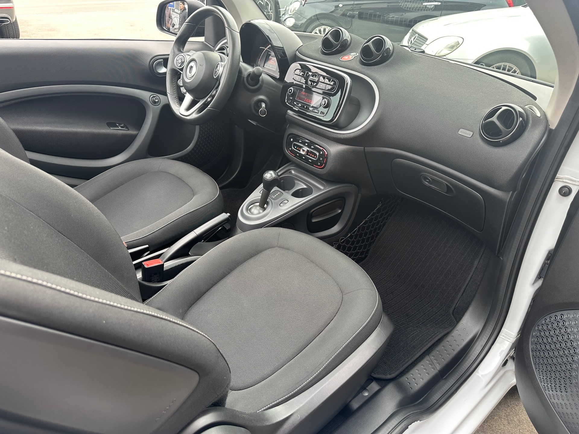 SMART fortwo passion twinmatic-image-17
