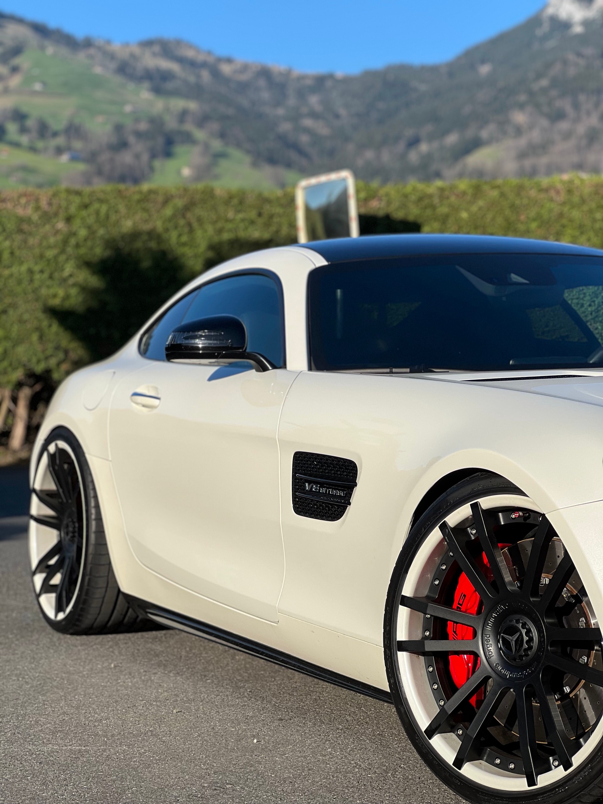 MERCEDES-BENZ AMG GT S Speedshift DCT-image-3