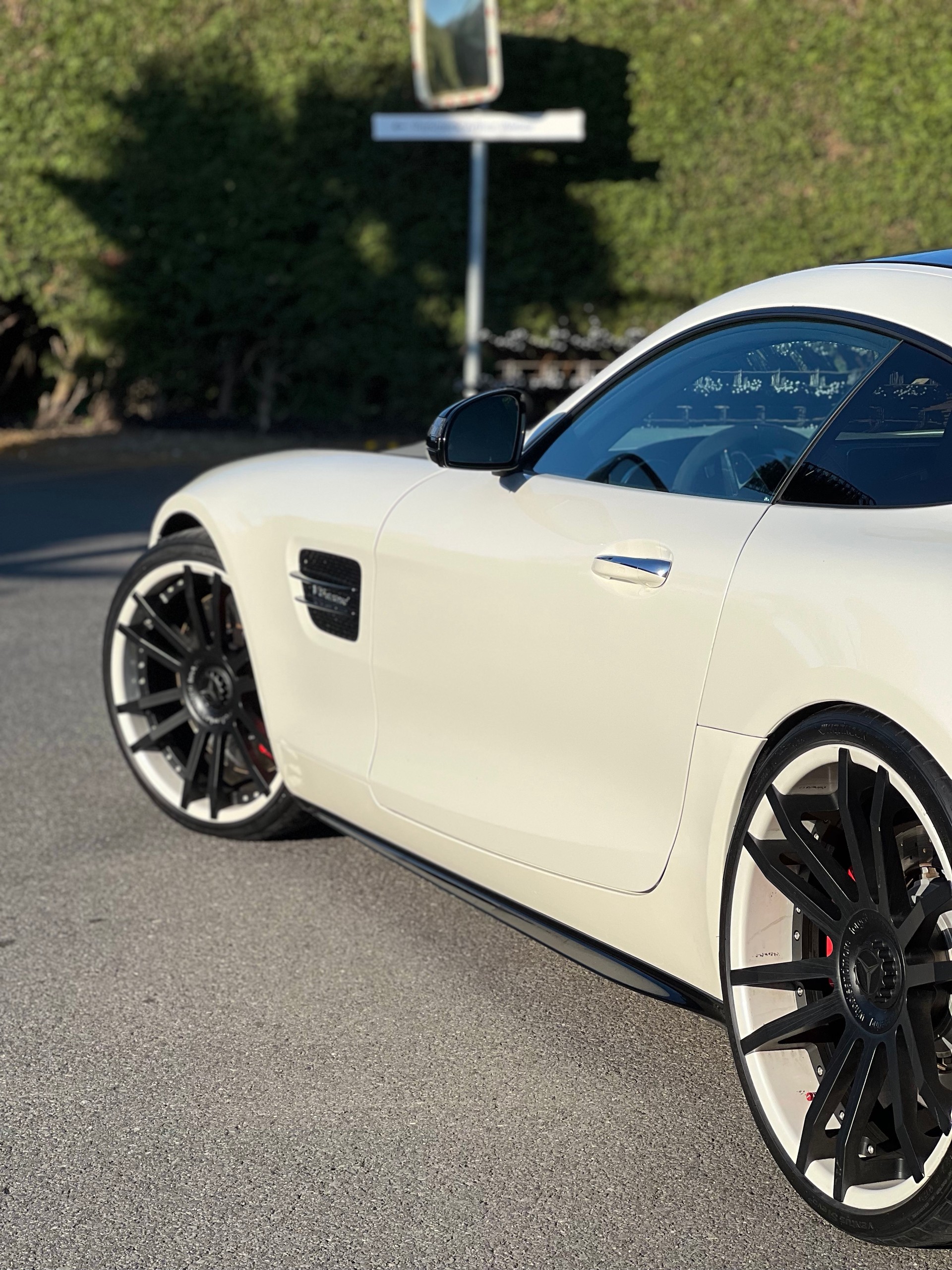MERCEDES-BENZ AMG GT S Speedshift DCT-image-13