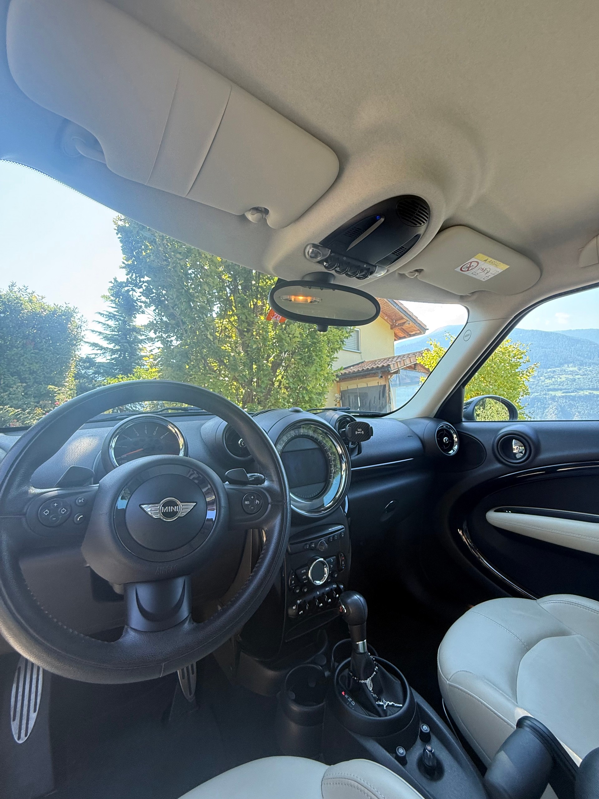 MINI Countryman Cooper S ALL4 Steptronic-image-5