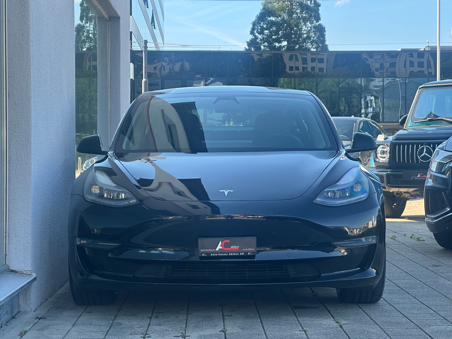 TESLA Model 3 Performance Dual Motor AWD-image-3