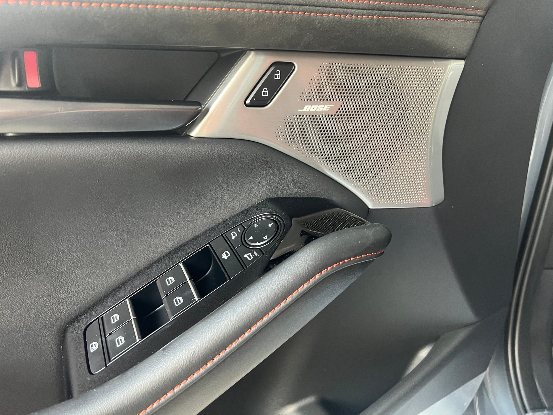 MAZDA 3 Hatchback SKYACTIV-X M Hybrid 186 Nagisa Automat-image-4