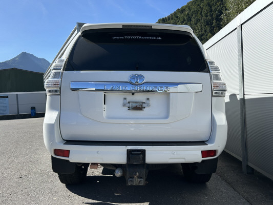 TOYOTA LandCruiser 3.0TD Sol-image-4