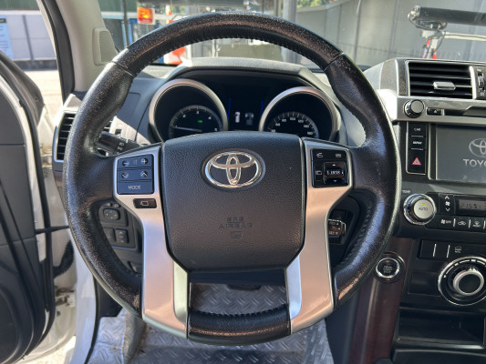 TOYOTA LandCruiser 3.0TD Sol-image-9