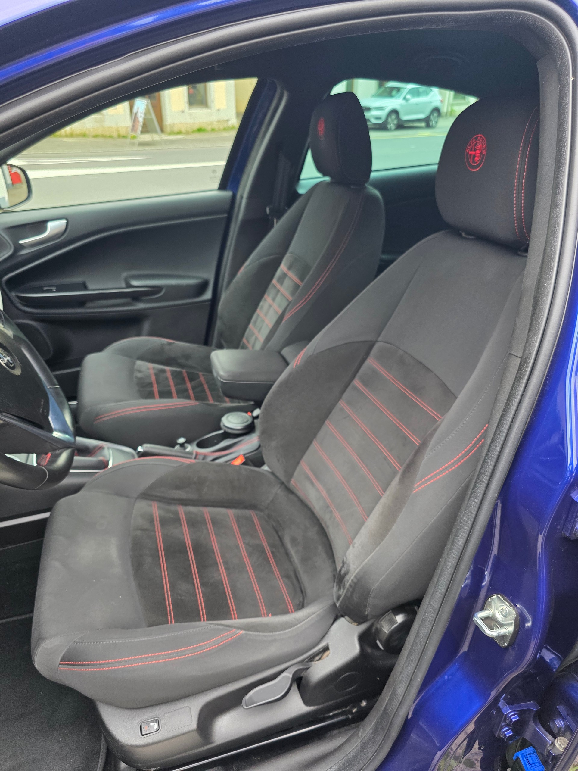 ALFA ROMEO Giulietta 1.4 Turbo Sport-image-8
