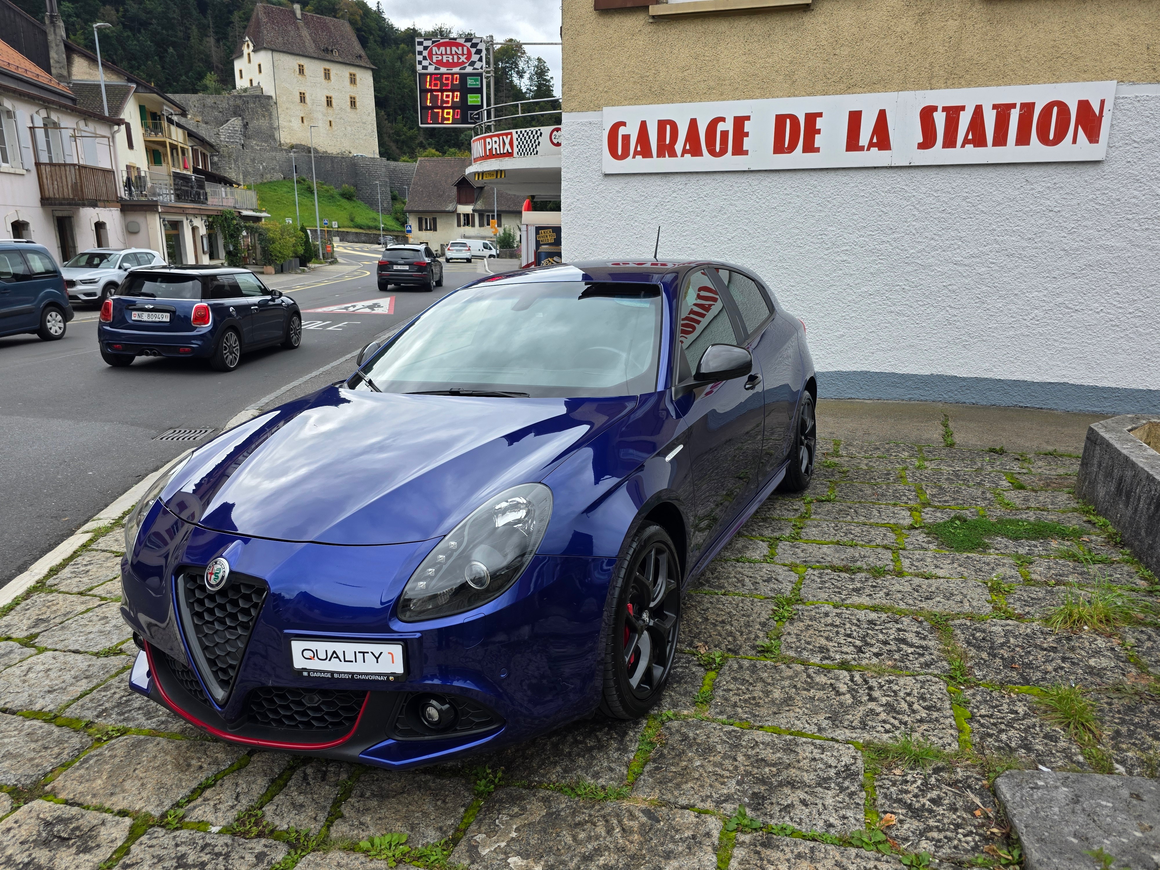 Car photo