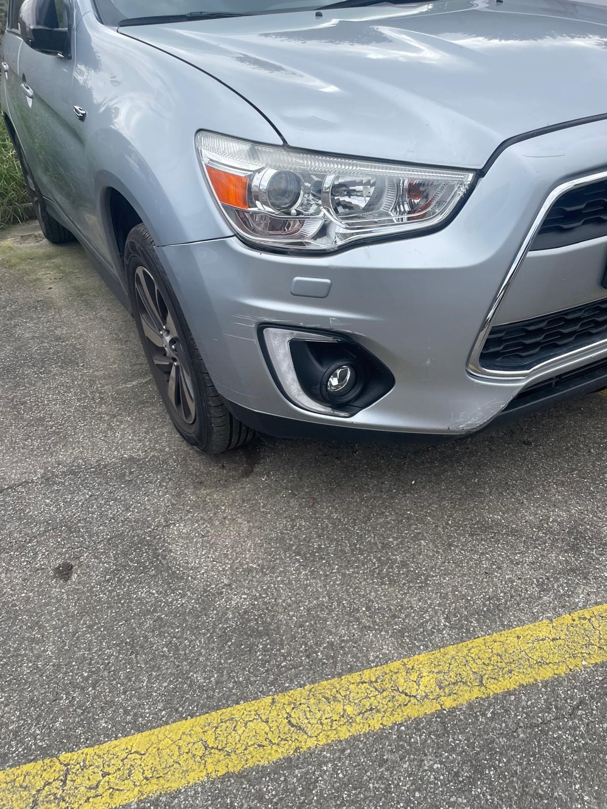MITSUBISHI ASX 2.2 DID Celebration 300K 4WD Automatic-image-2
