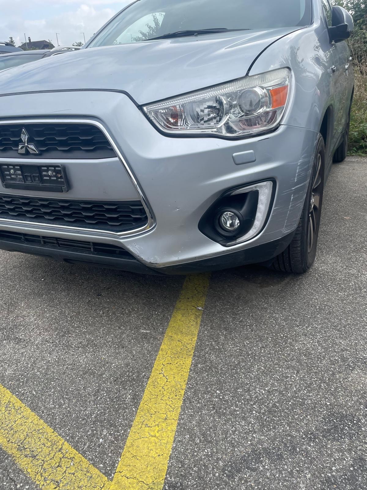 MITSUBISHI ASX 2.2 DID Celebration 300K 4WD Automatic-image-1