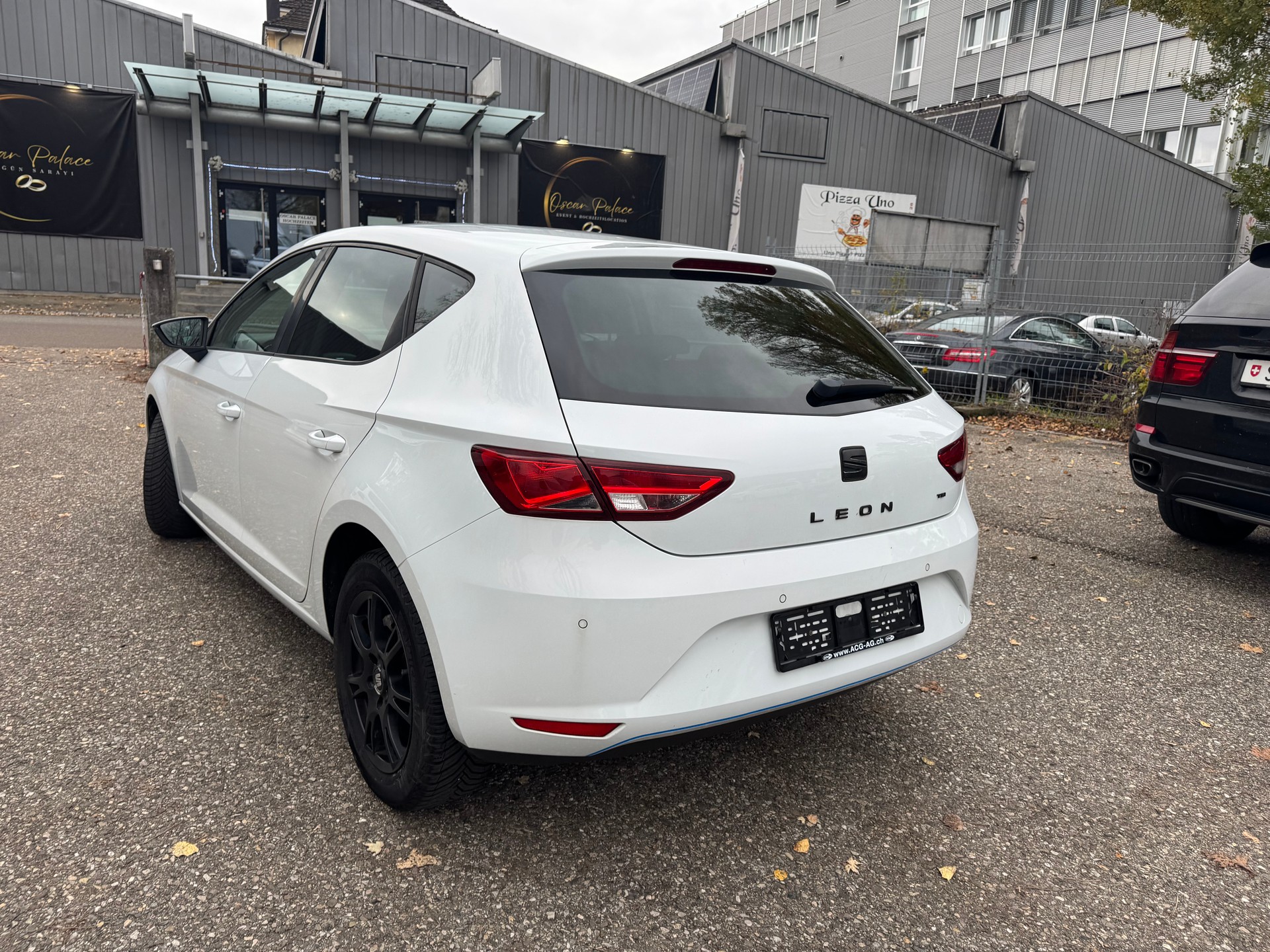 SEAT Leon 1.2 TSI Style DSG * Leder * Navigation * Klima * Tempomat * PDC V&H *-image-10